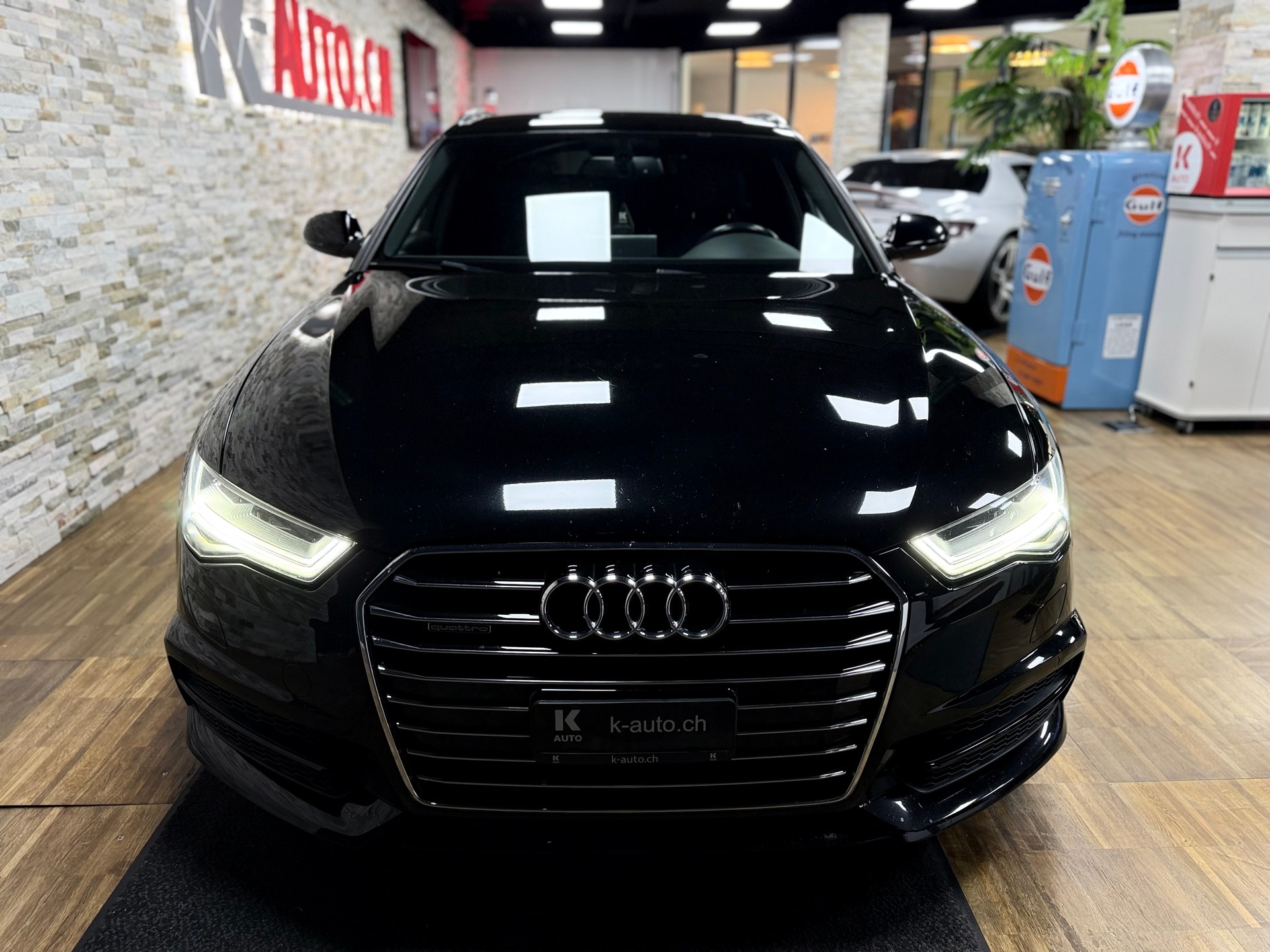 AUDI A6 Avant 3.0 TDI V6 quattro S-tronic-image-5