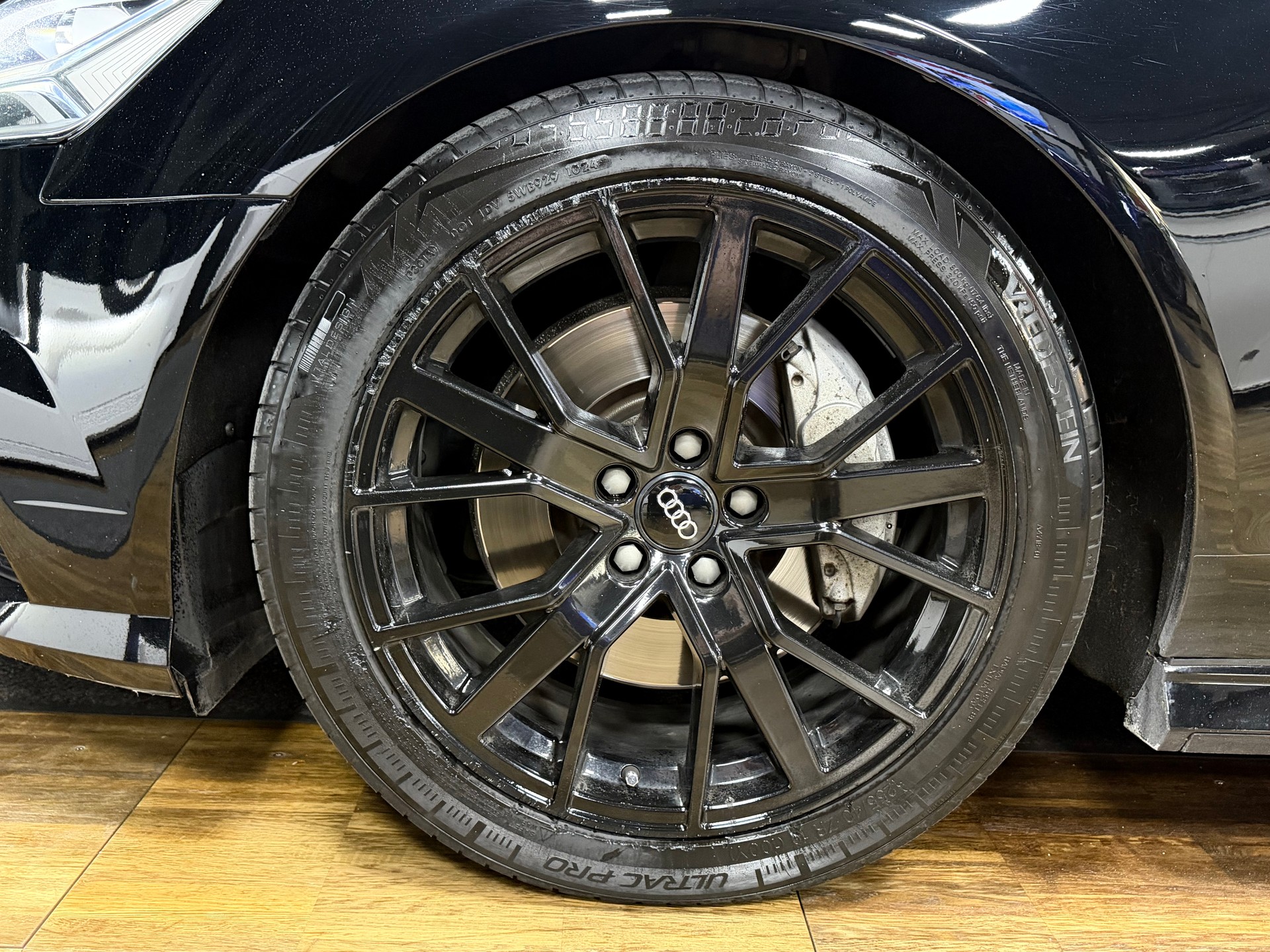 AUDI A6 Avant 3.0 TDI V6 quattro S-tronic-image-31