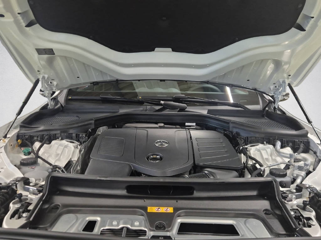 MERCEDES-BENZ GLC 400 e AMG Line 4Matic EQ Star-image-7