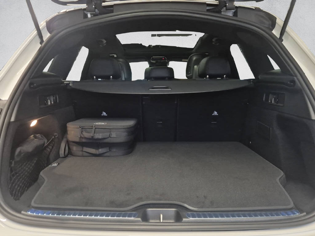 MERCEDES-BENZ GLC 400 e AMG Line 4Matic EQ Star-image-6