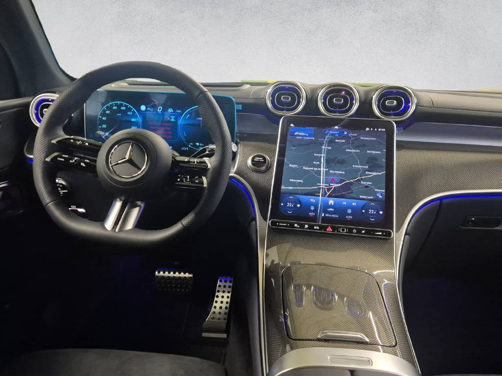 MERCEDES-BENZ GLC 400 e AMG Line 4Matic EQ Star-image-11