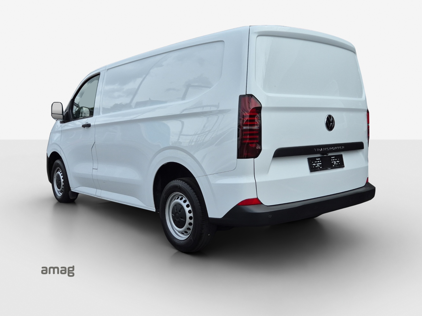 VW Transporter 2.0 TDI-image-2