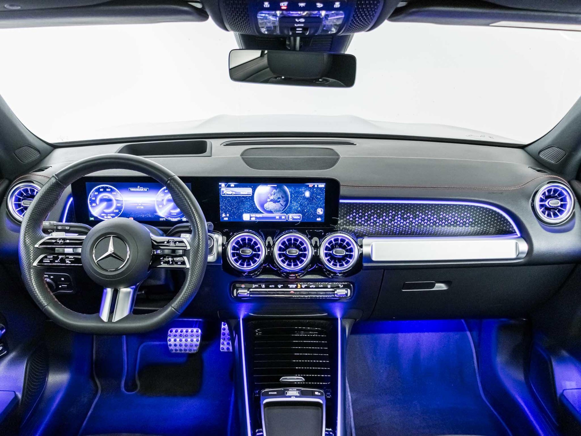 MERCEDES-BENZ EQB 350 4MATIC-image-11