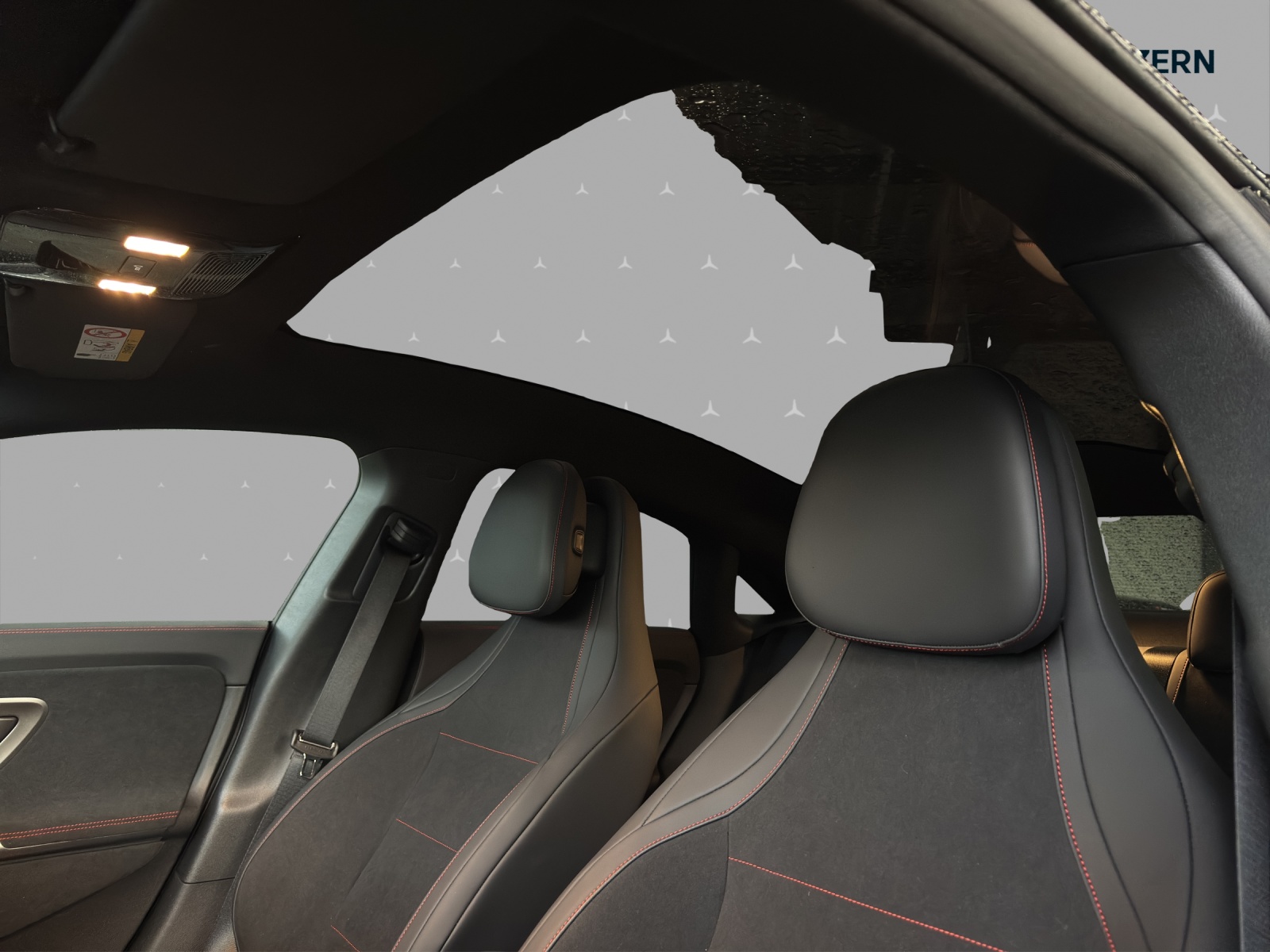 MERCEDES-BENZ CLA 350 4 Matic 85 kWh EQ-image-8