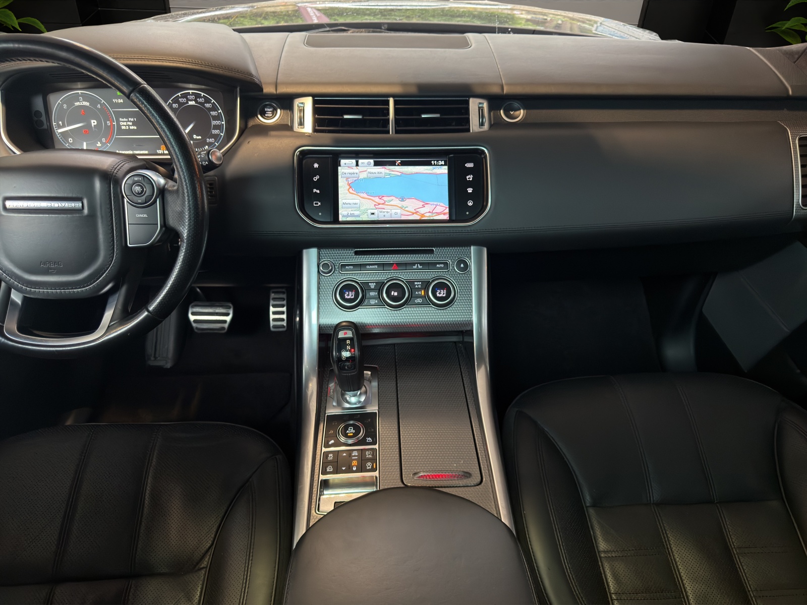 LAND ROVER RR Sport 4.4SDV8 Autobiog-image-9