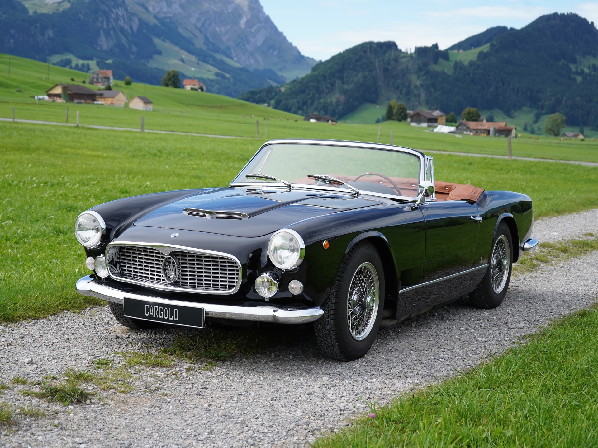 MASERATI 3500 GT Vignale Spyder-image-6