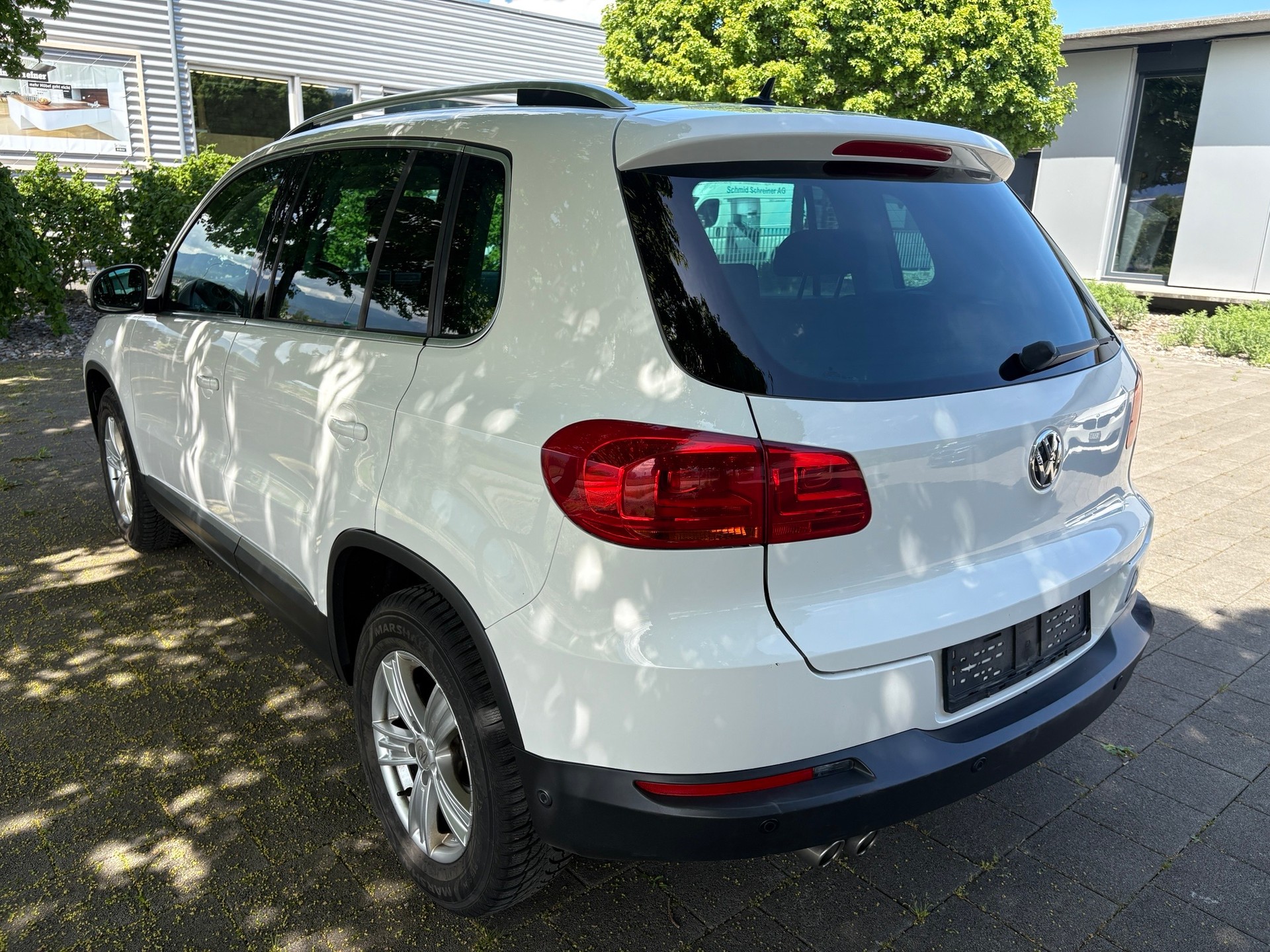 VW Tiguan 2.0 TDI Sport&Style 4Motion-image-3