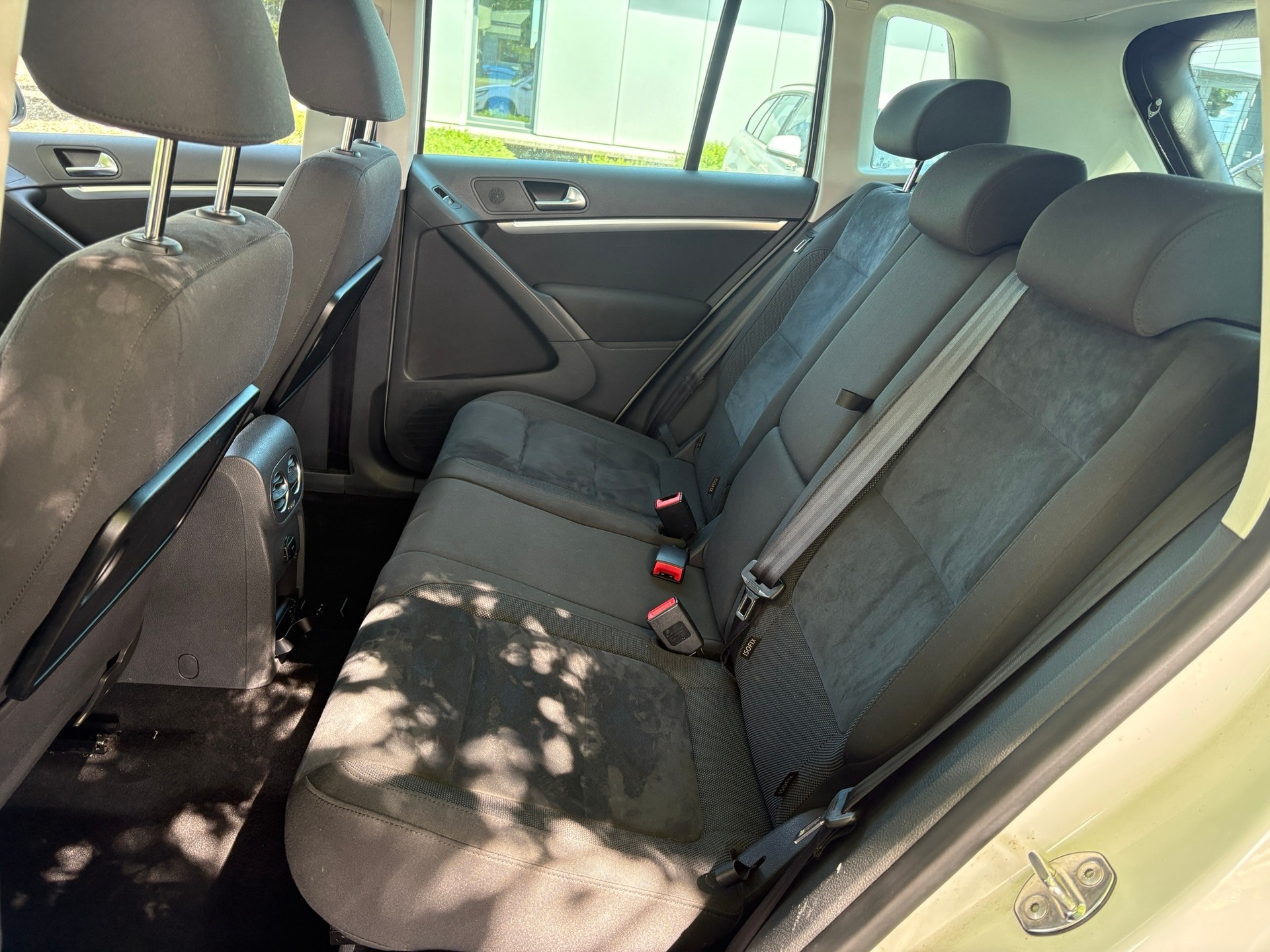VW Tiguan 2.0 TDI Sport&Style 4Motion-image-8