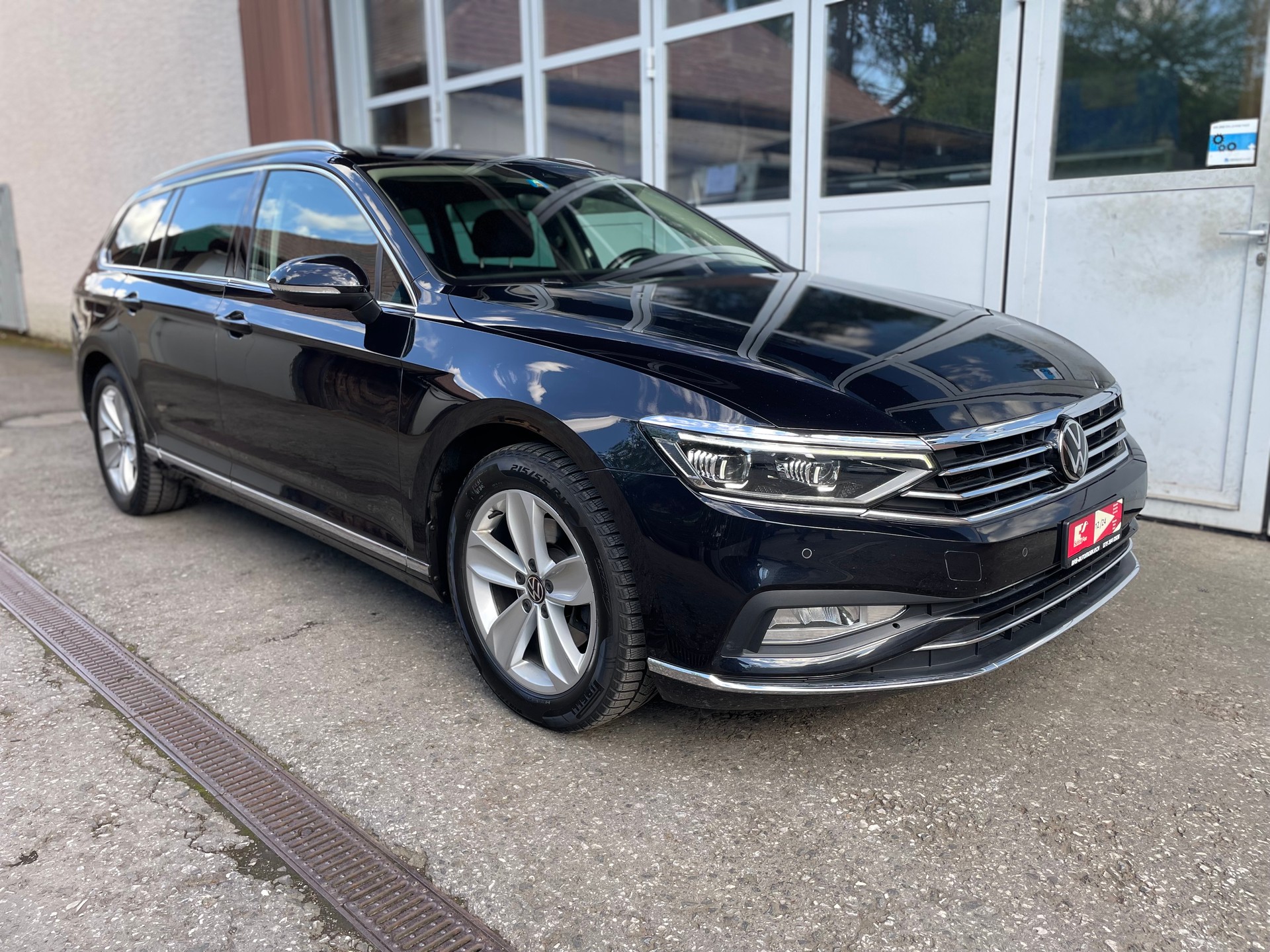 VW 2.0 TDI 200 Business DSG 4m-image-1