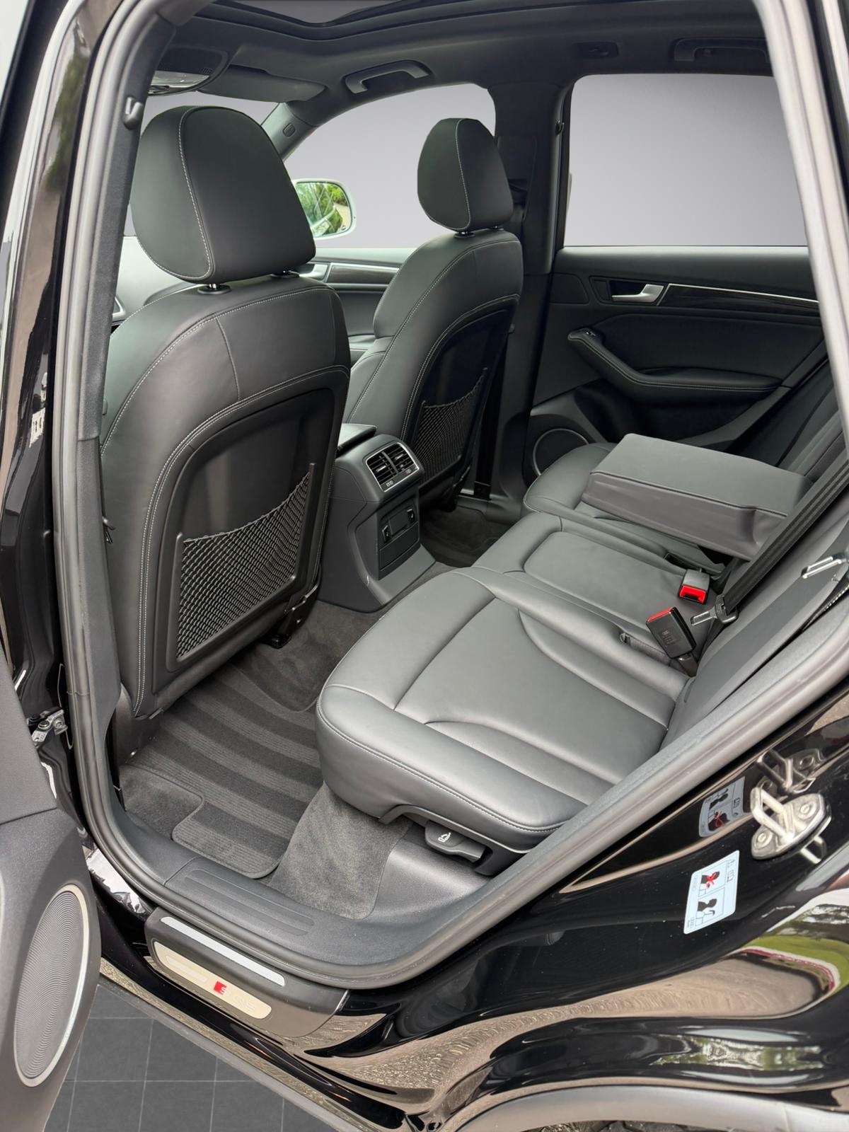 AUDI SQ5 3.0 TDI quattro tiptronic-image-10