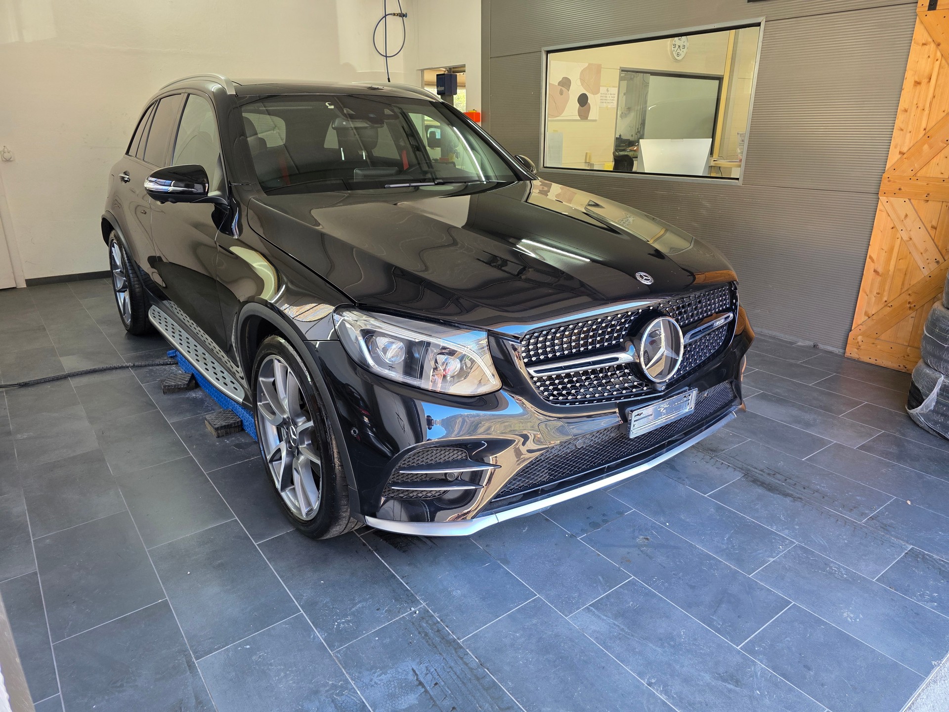 MERCEDES-BENZ GLC 43 AMG 4Matic 9G-Tronic-image-1