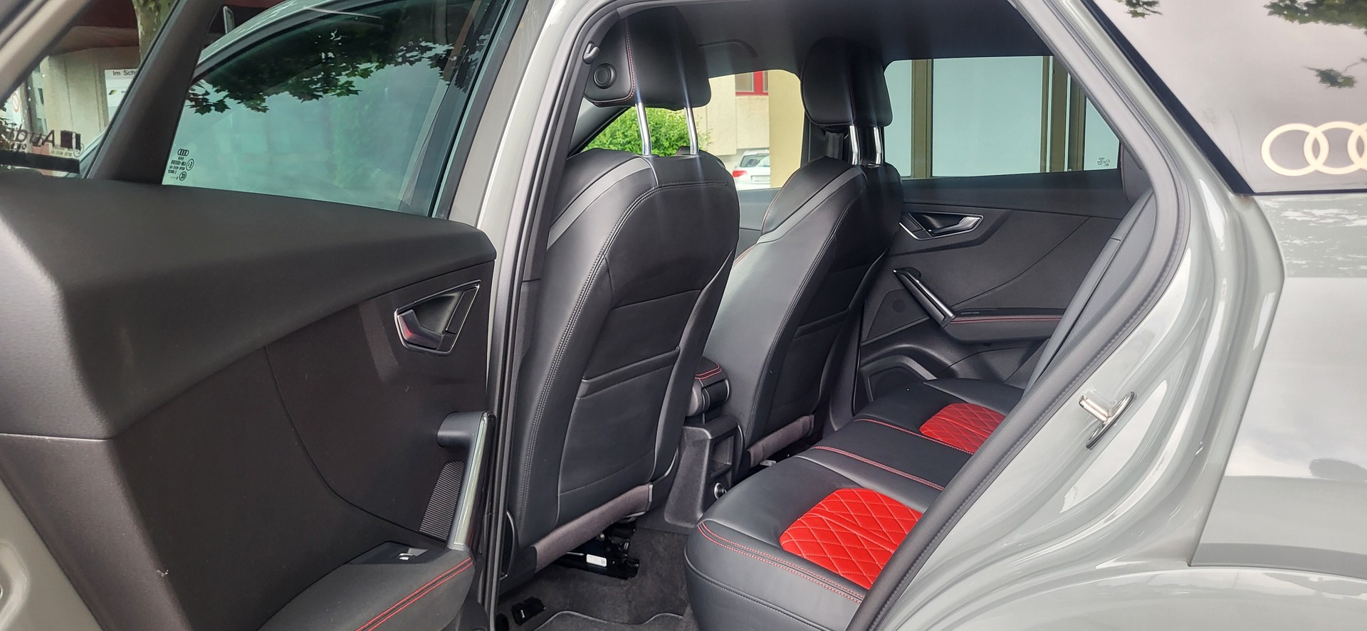 AUDI SQ2 TFSI quattro S-tronic-image-5