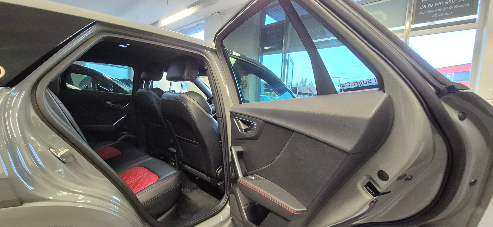 AUDI SQ2 TFSI quattro S-tronic-image-9