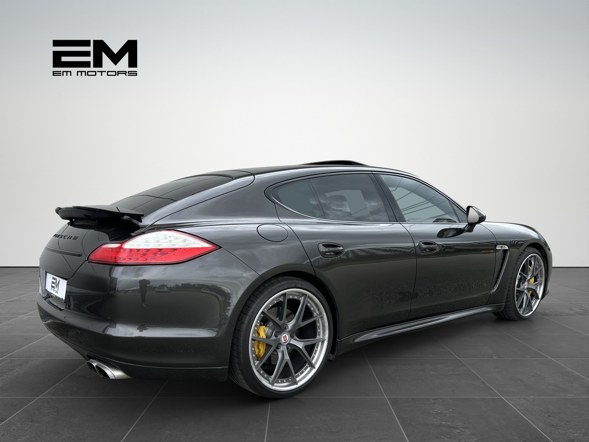 PORSCHE Panamera Turbo S 4.8 PDK-image-5