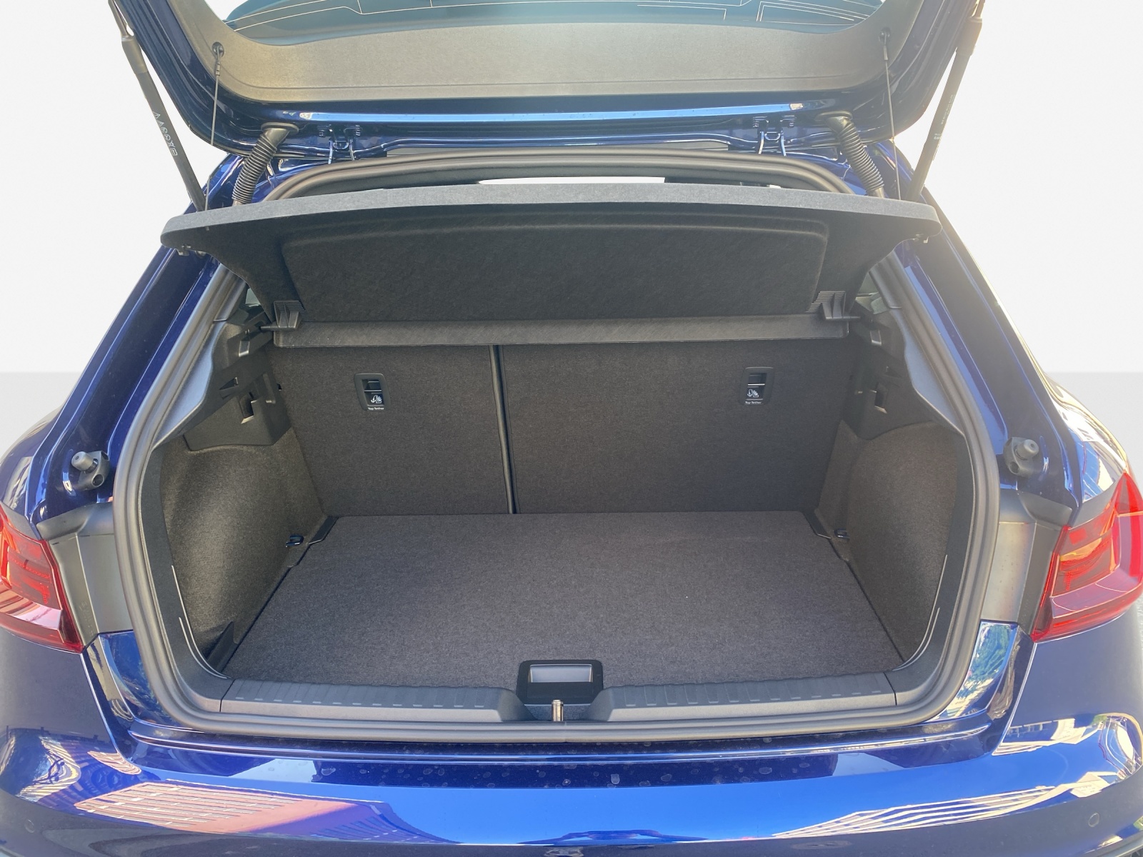 AUDI A1 Sportback 30 TFSI S Line Attraction S-tronic-image-12
