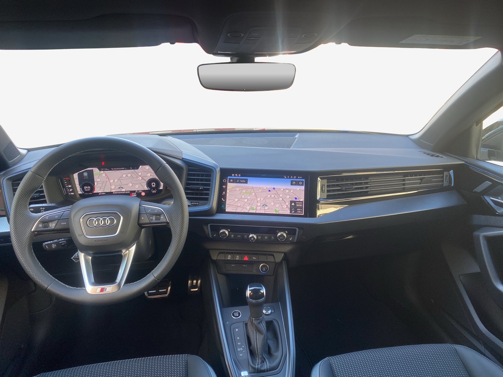 AUDI A1 Sportback 30 TFSI S Line Attraction S-tronic-image-8
