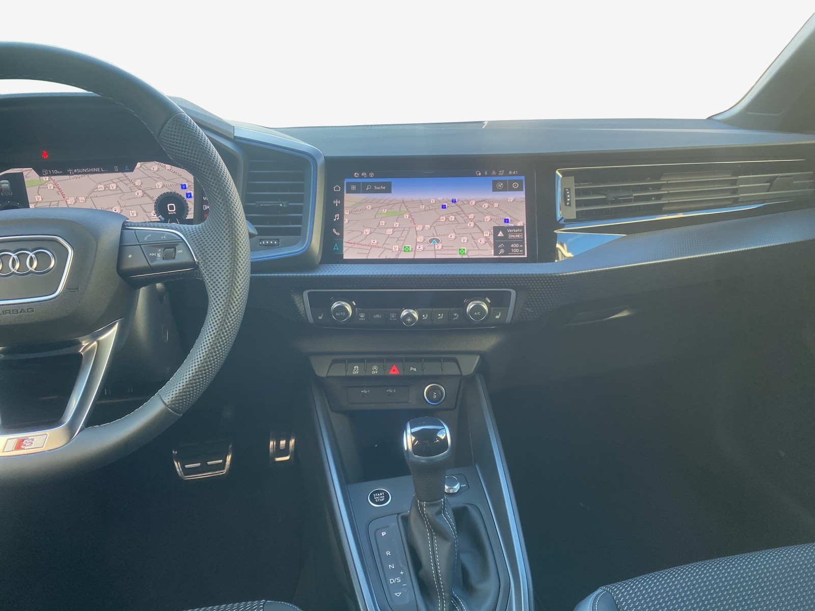 AUDI A1 Sportback 30 TFSI S Line Attraction S-tronic-image-10