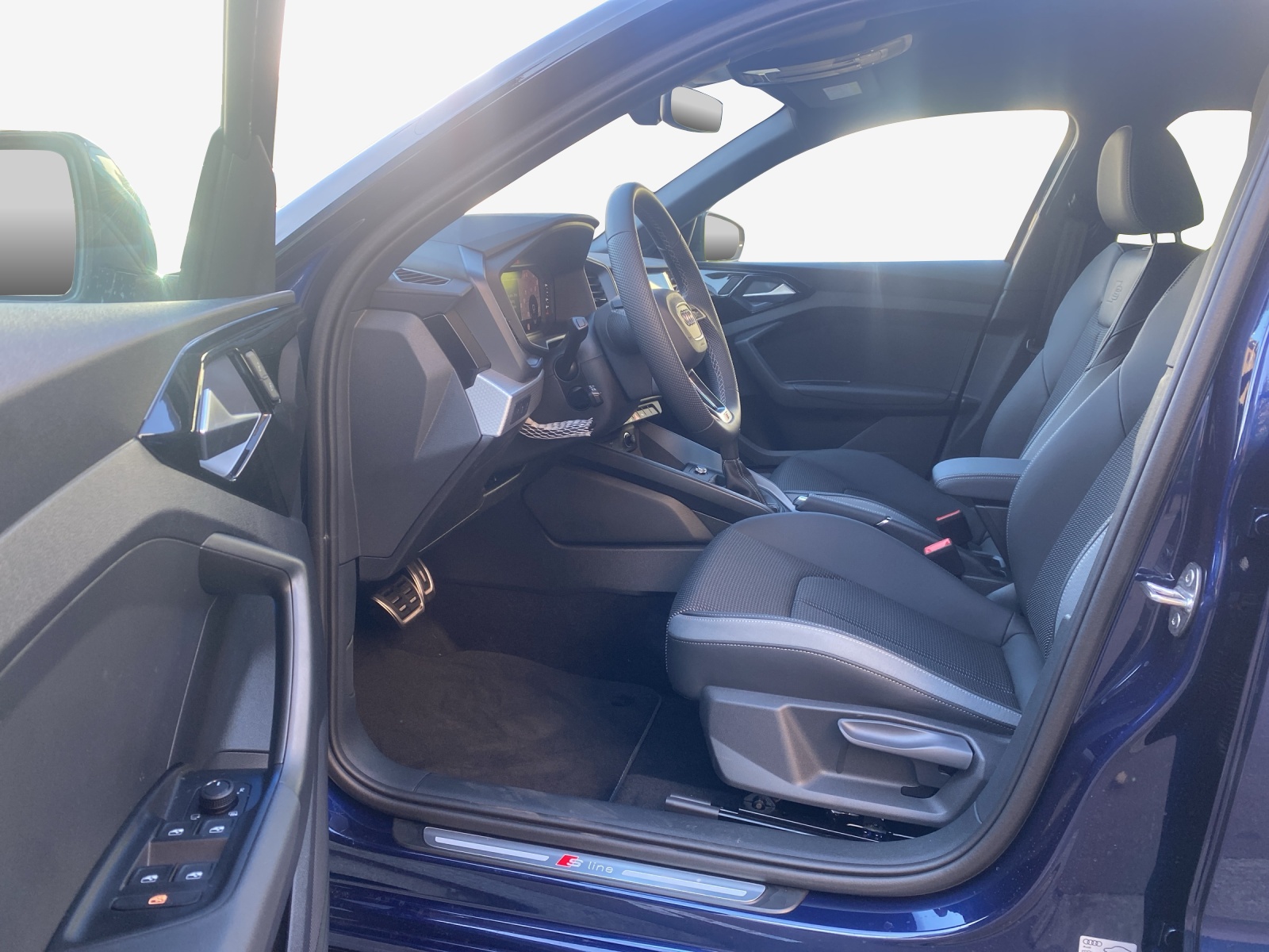 AUDI A1 Sportback 30 TFSI S Line Attraction S-tronic-image-7