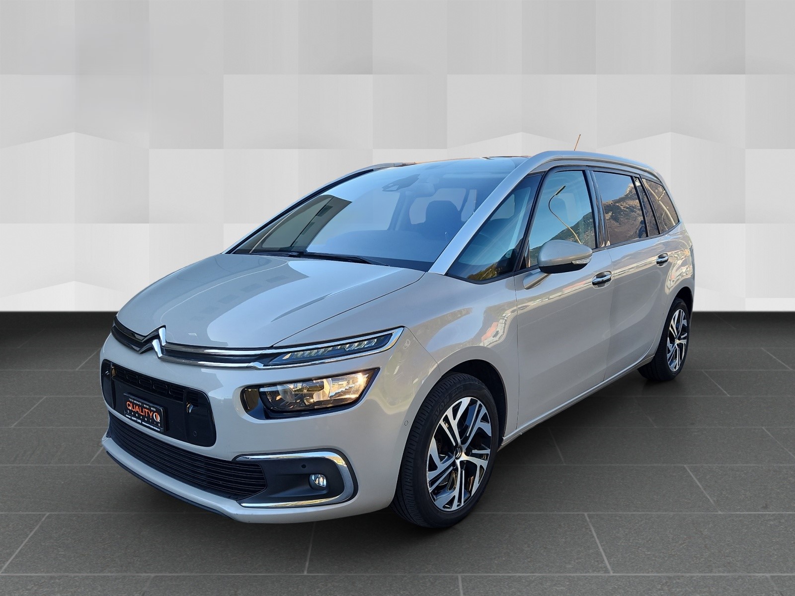 CITROEN Grand C4 Picasso 1.6i 16V THP Shine EAT6-image-0