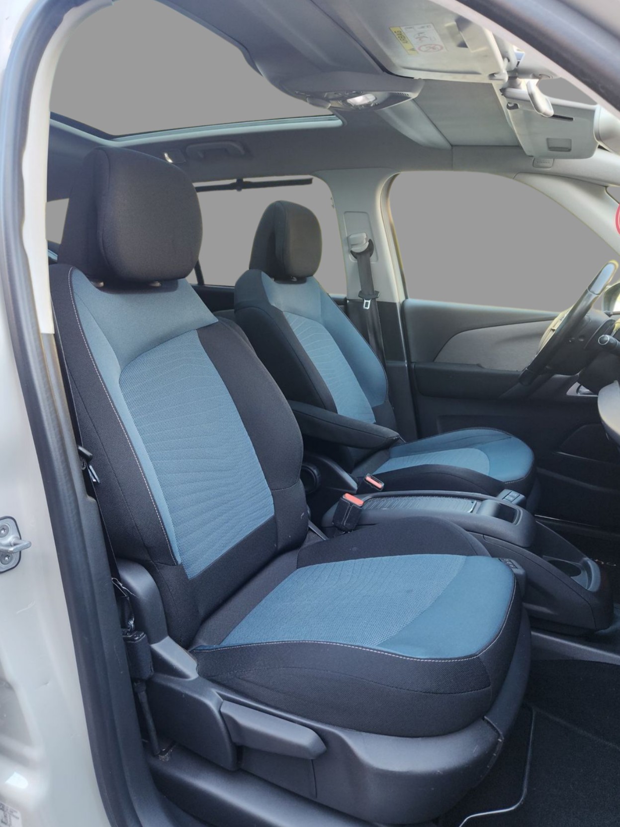 CITROEN Grand C4 Picasso 1.6i 16V THP Shine EAT6-image-14