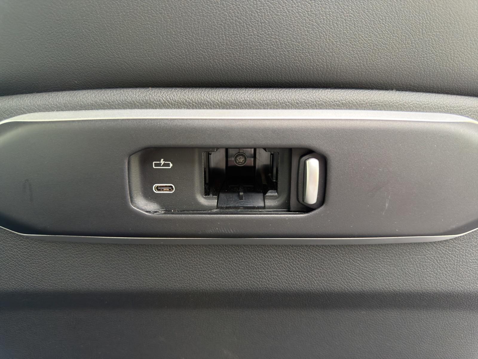 BMW X5 xDrive 50e M Sport Steptronic (CH)⛽ + 🔌-image-24