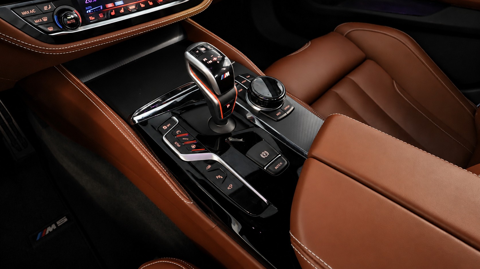BMW M5 xDrive Competition Drivelogic-image-10