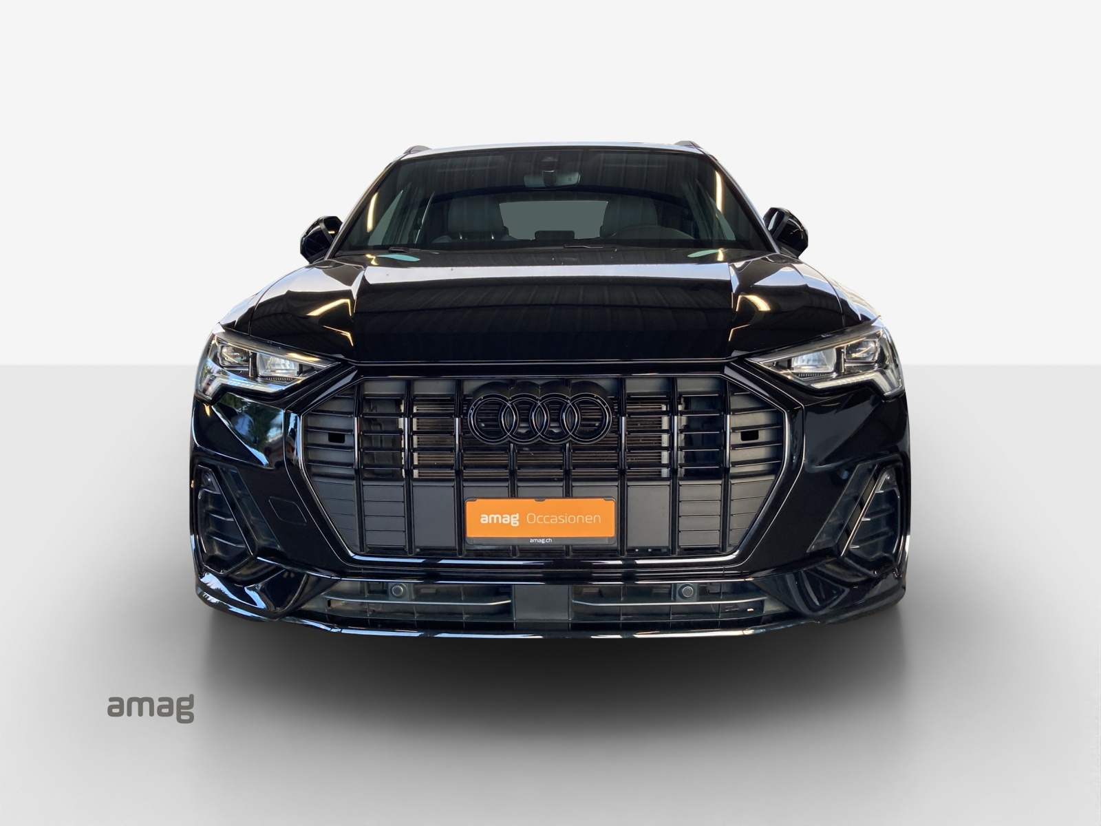 AUDI Q3 45 TFSI e S line S-tronic-image-6