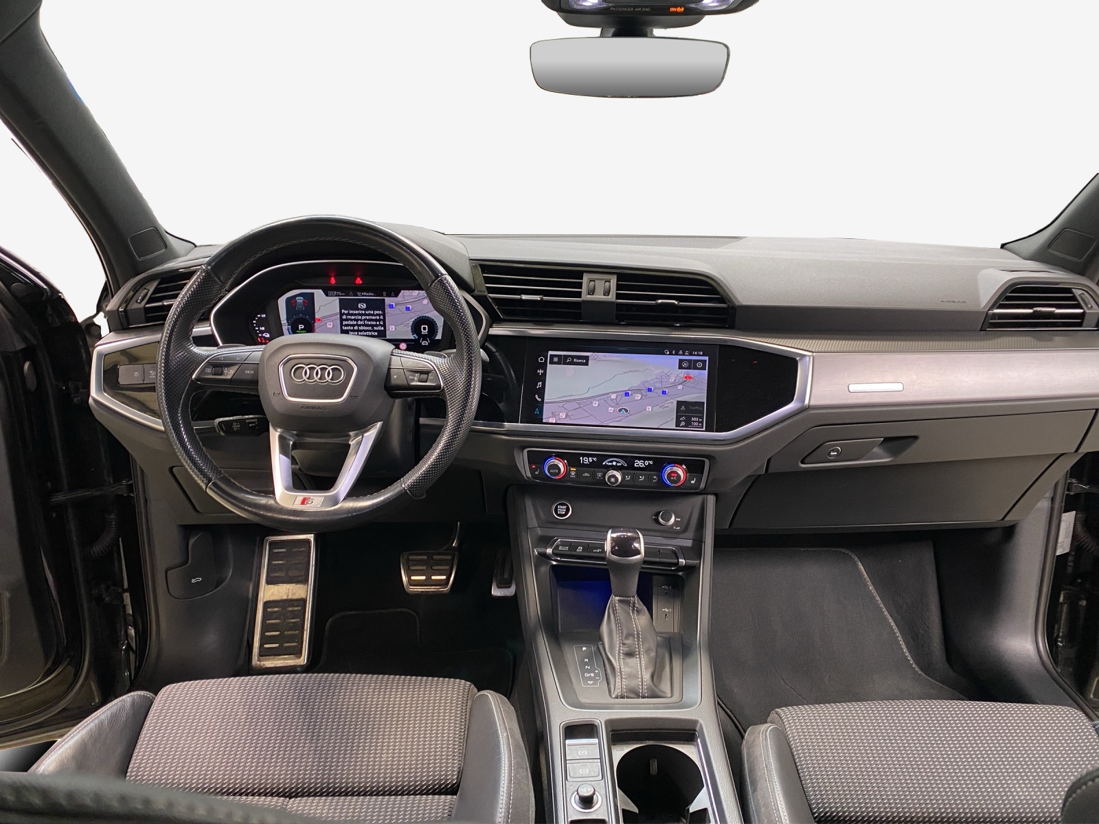 AUDI Q3 45 TFSI e S line S-tronic-image-9
