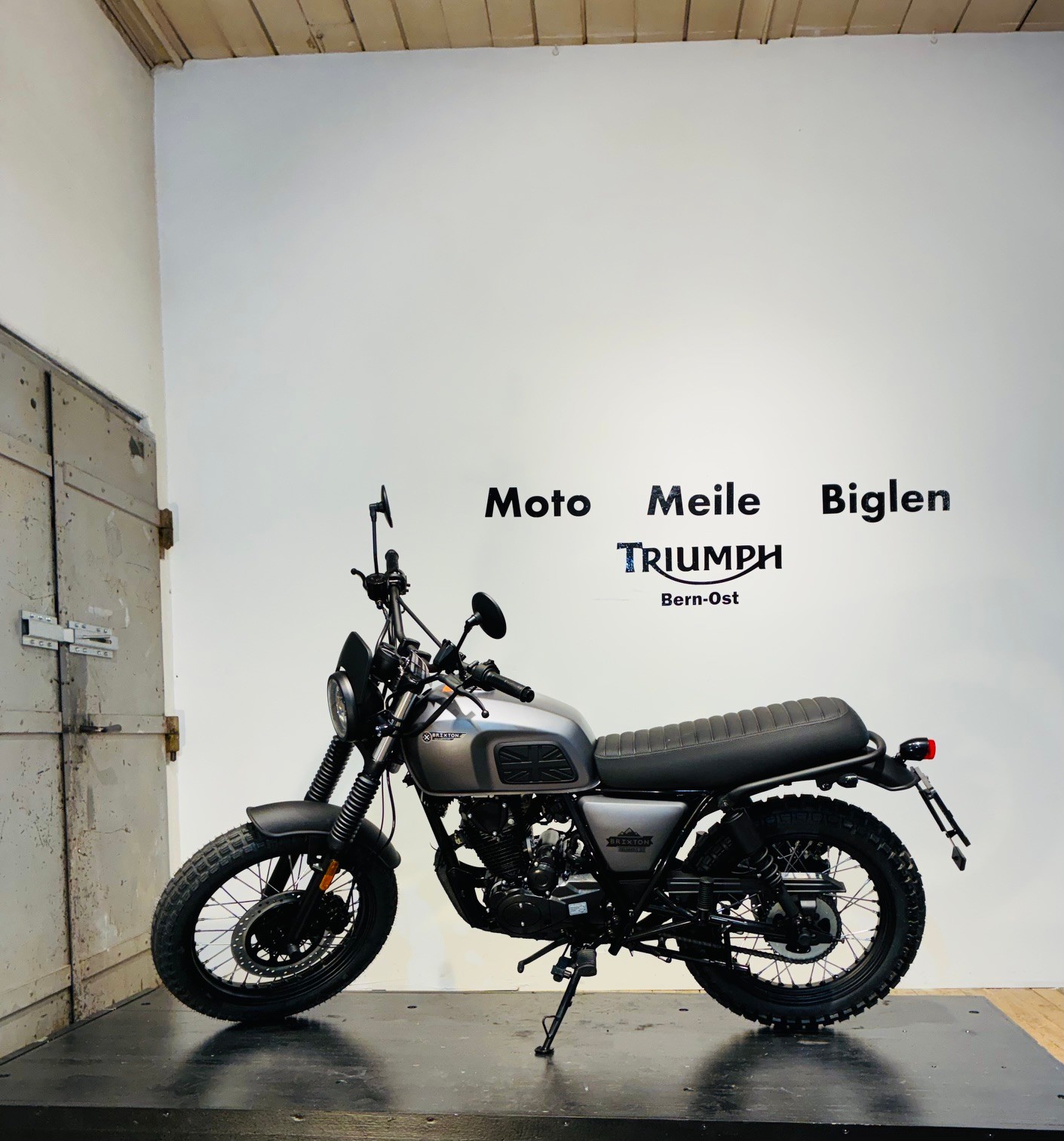 BRIXTON Felsberg 125 CBS-showroom-element-1