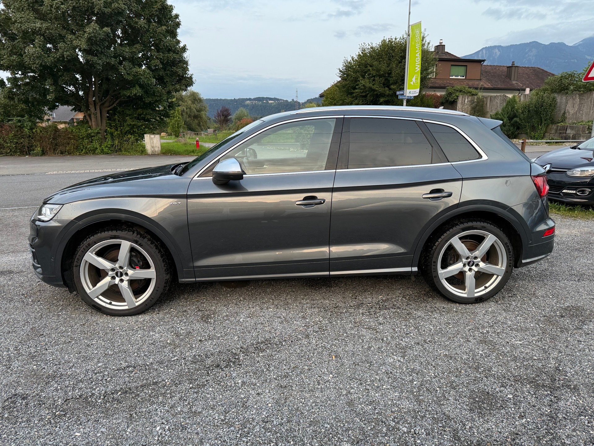 AUDI SQ5 3.0 TFSI quattro S-tronic-image-1
