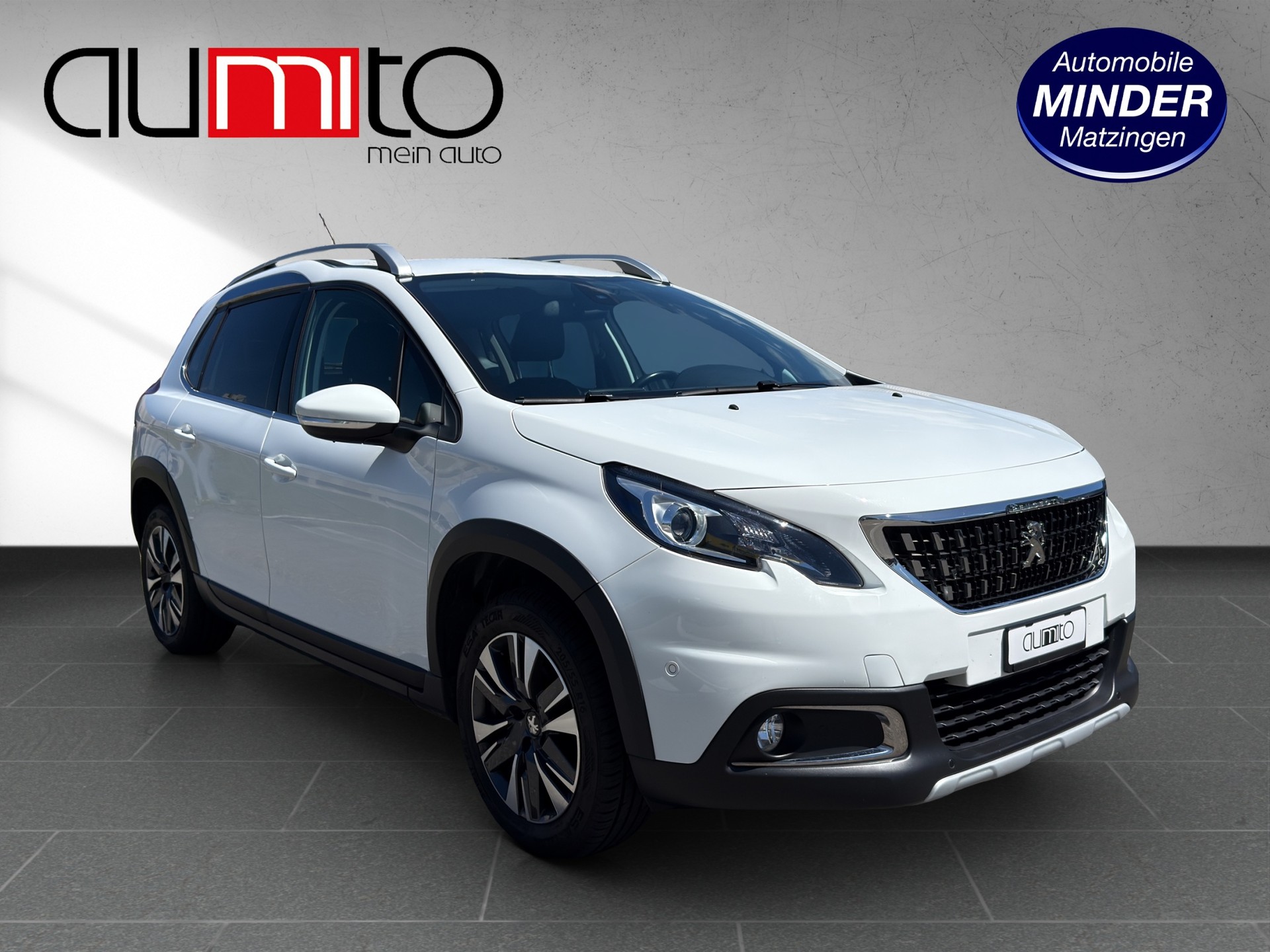 PEUGEOT 2008 1.2 PureTech GT Line-image-0
