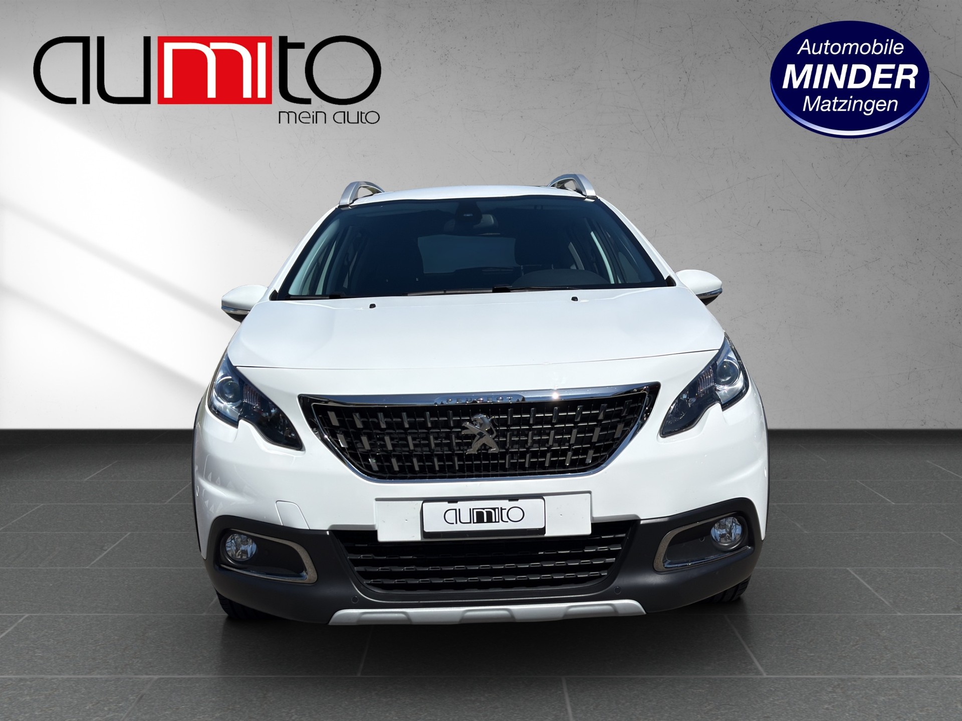 PEUGEOT 2008 1.2 PureTech GT Line-image-14