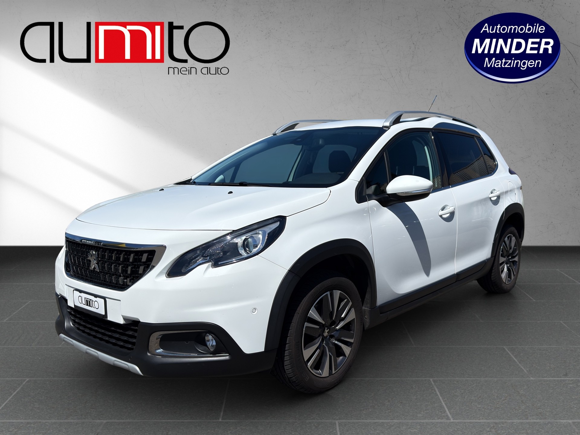 PEUGEOT 2008 1.2 PureTech GT Line-image-12