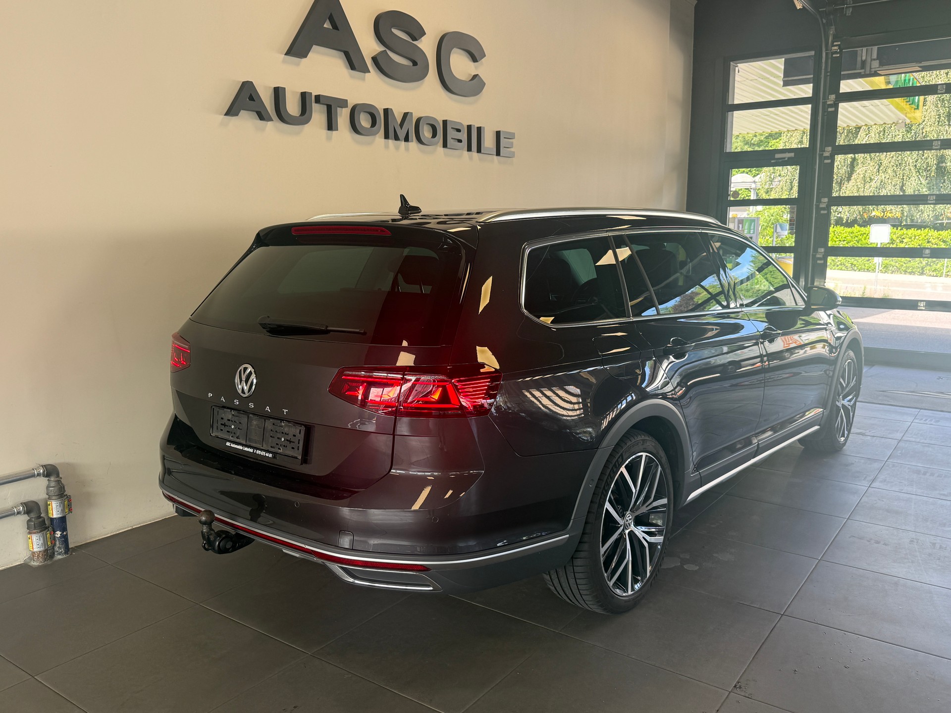 VW Passat Alltrack 2.0 TDI 4Motion DSG-image-2