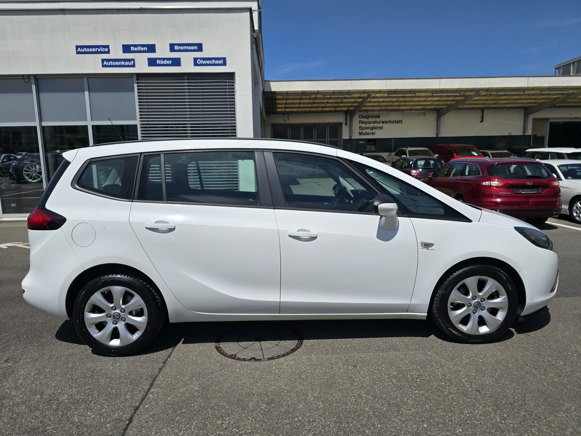 OPEL Zafira Tourer 1.6i 16V Turbo Active Edition-image-7