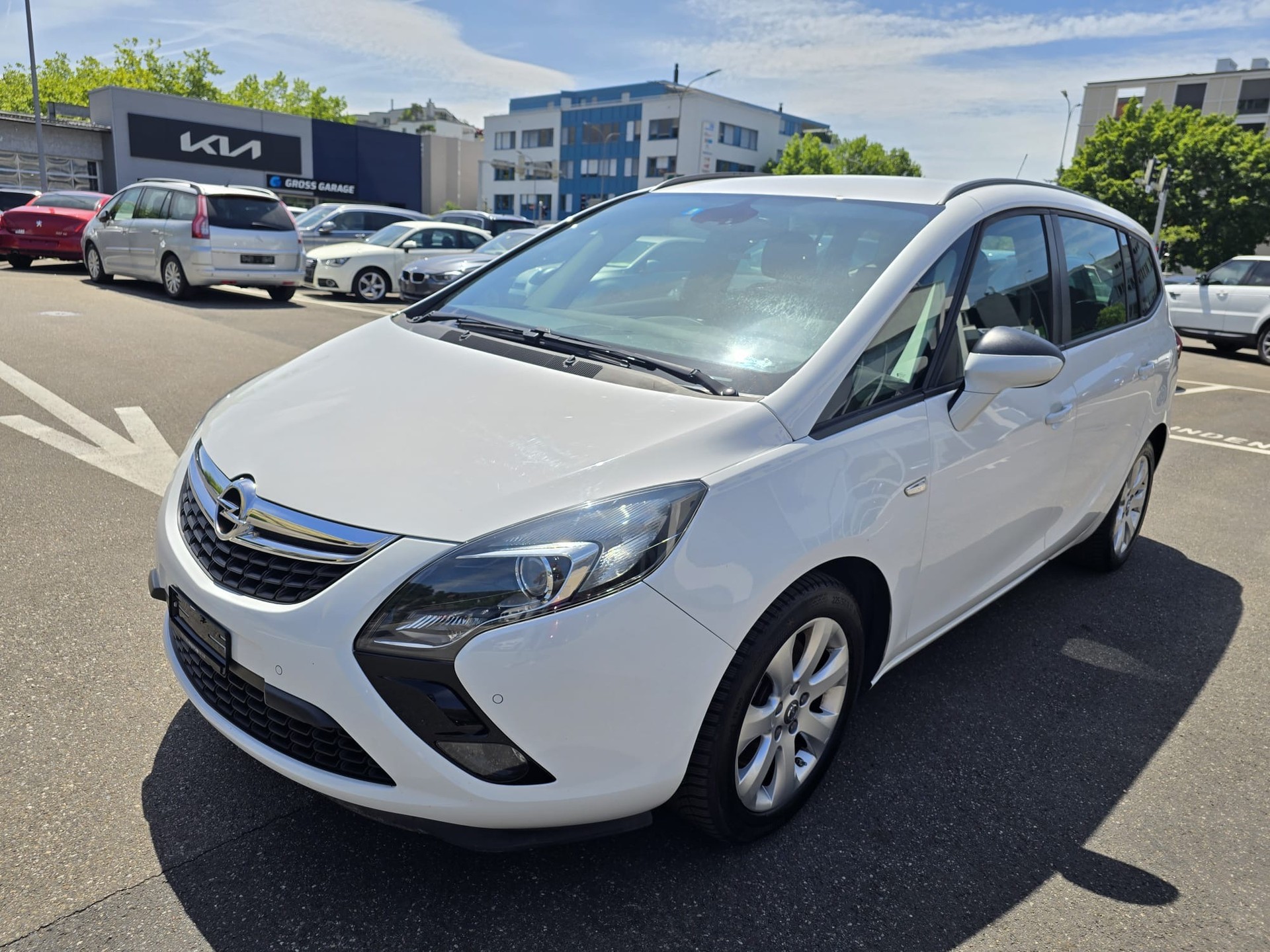 OPEL Zafira Tourer 1.6i 16V Turbo Active Edition-image-0