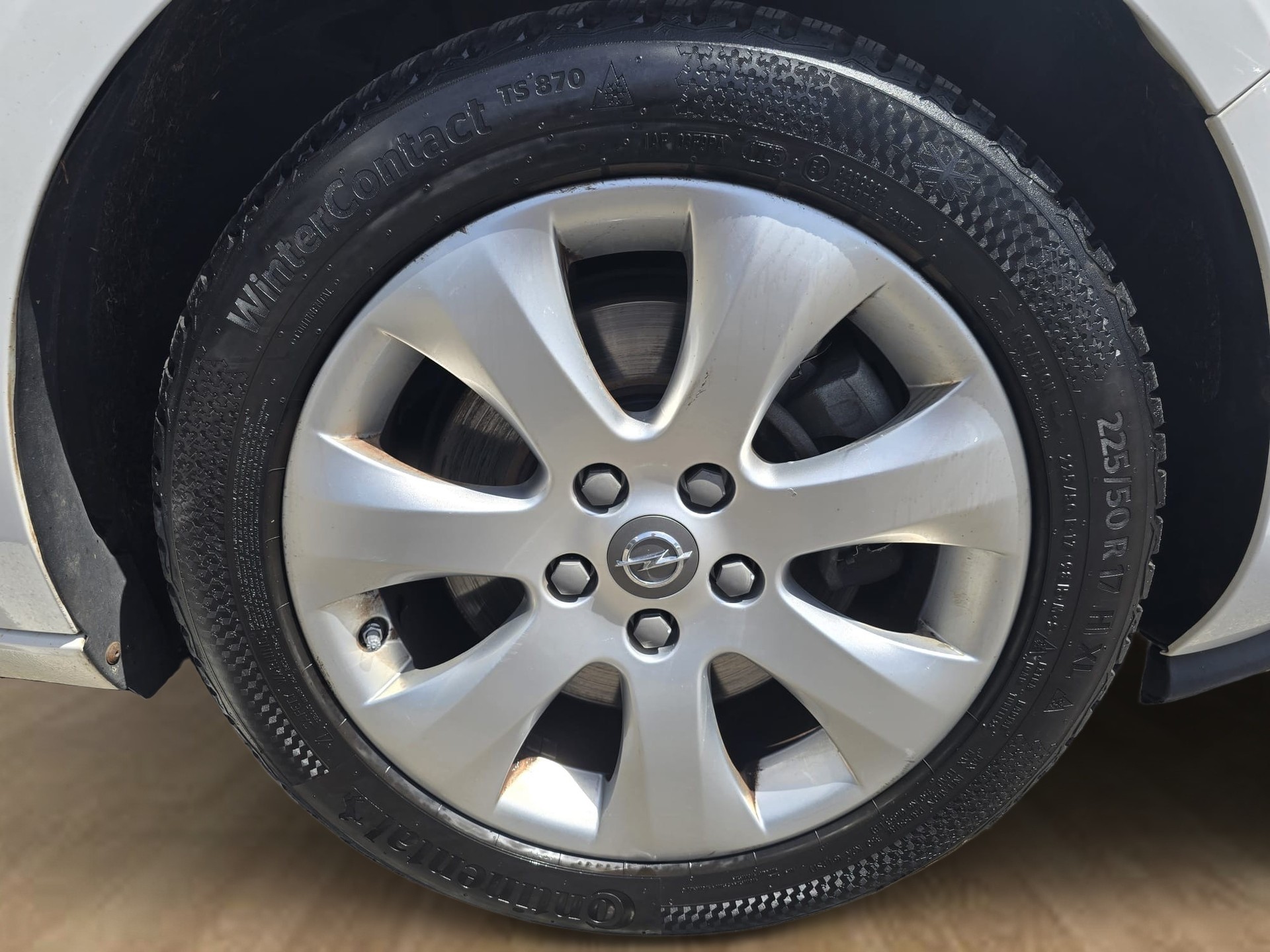 OPEL Zafira Tourer 1.6i 16V Turbo Active Edition-image-19