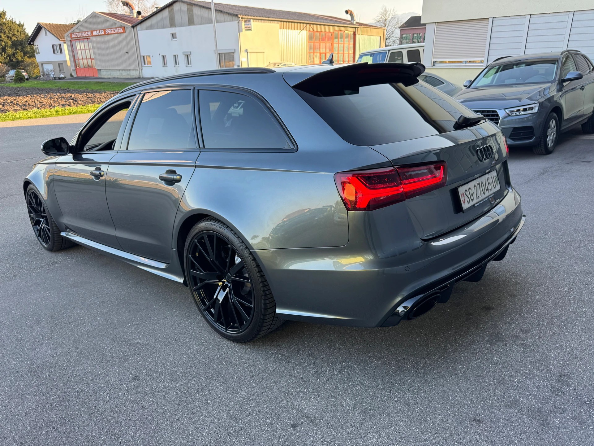 AUDI RS6 Avant 4.0 TFSI V8 performance quattro-image-9