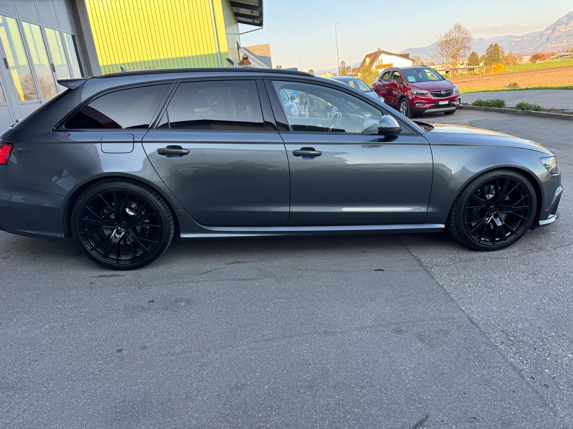 AUDI RS6 Avant 4.0 TFSI V8 performance quattro-image-12