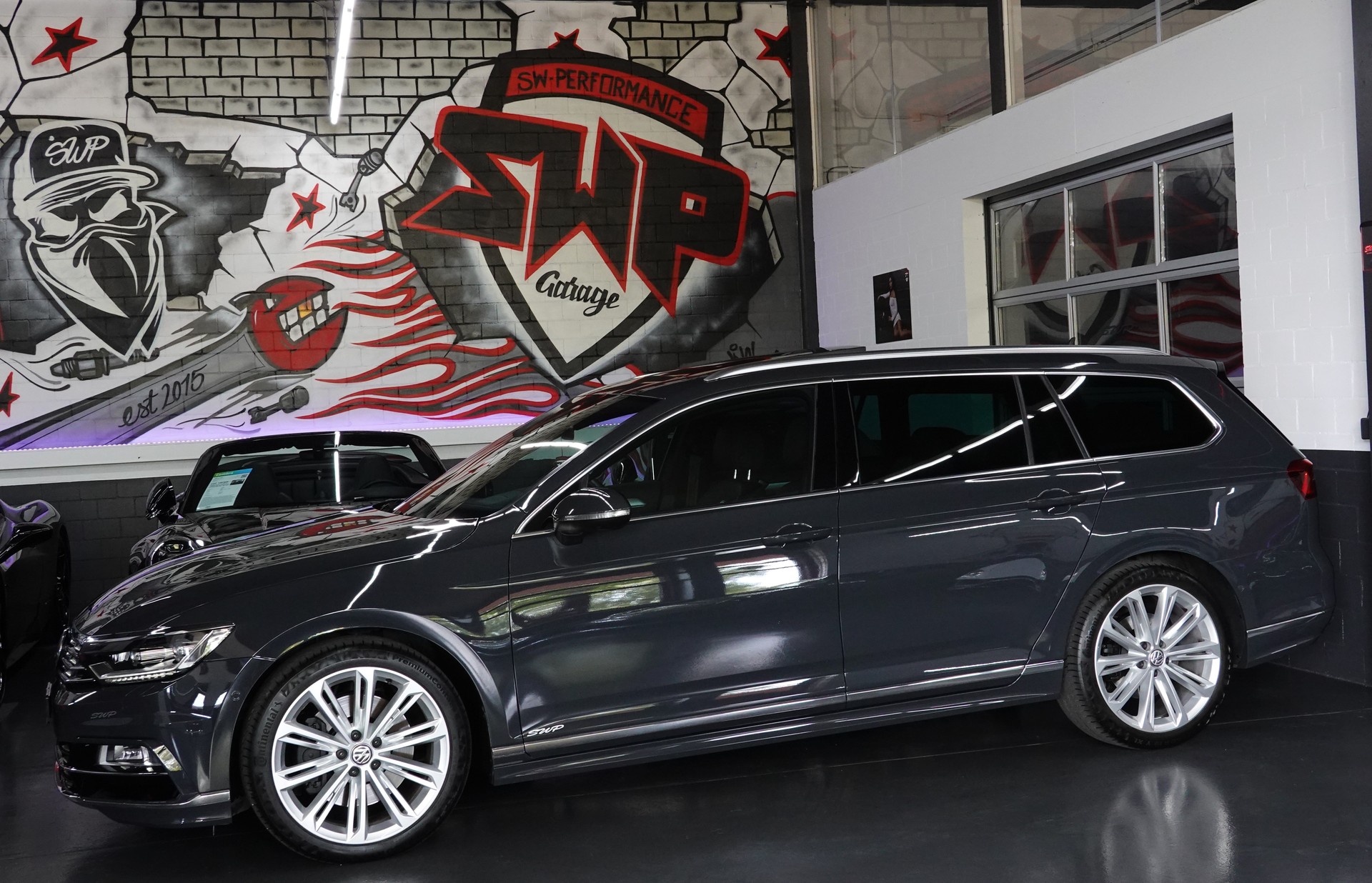 VW PASSAT VARIANT 2.0 TSI BMT HIGHLINE R-LINE 4Motion DSG-image-1
