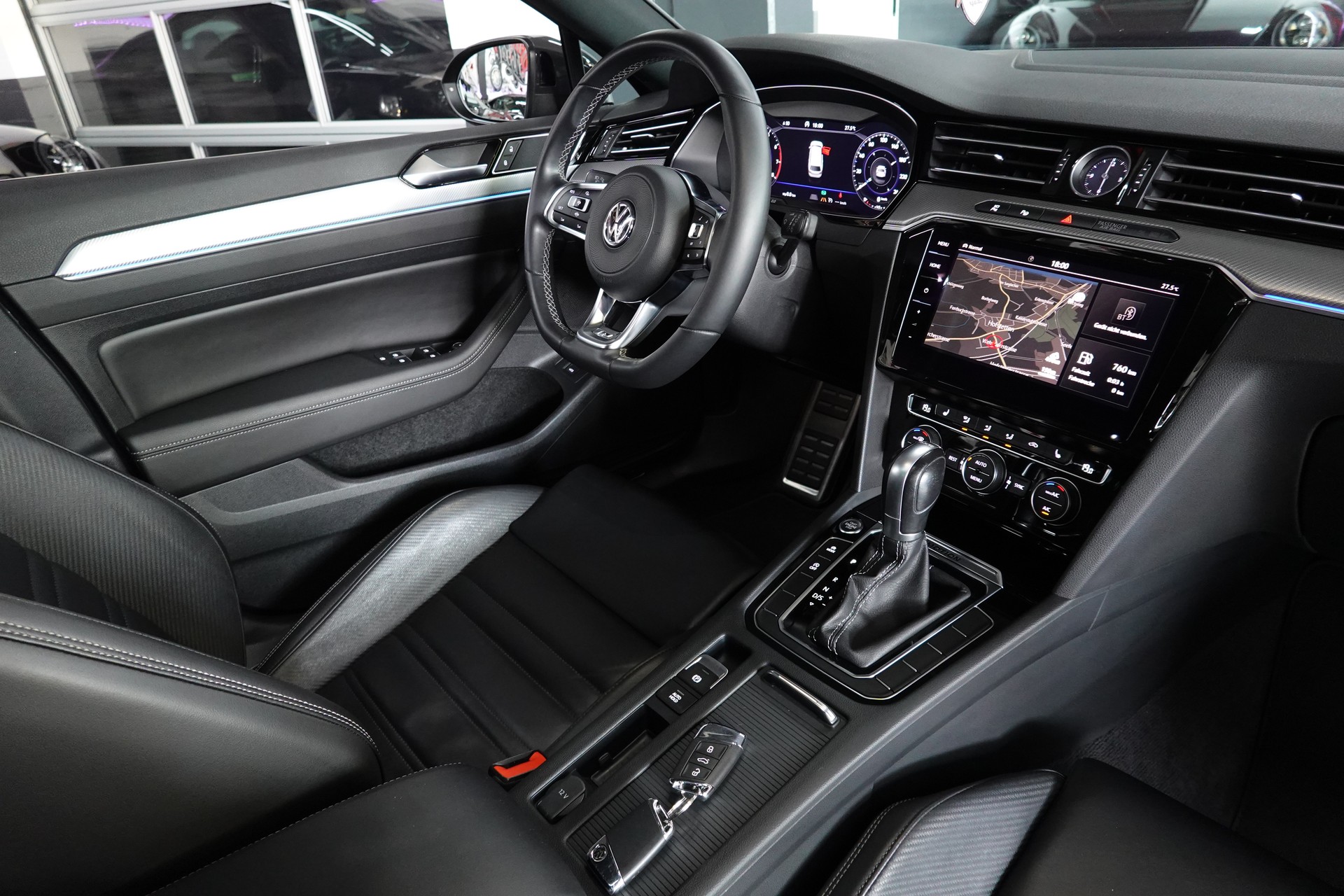 VW PASSAT VARIANT 2.0 TSI BMT HIGHLINE R-LINE 4Motion DSG-image-40