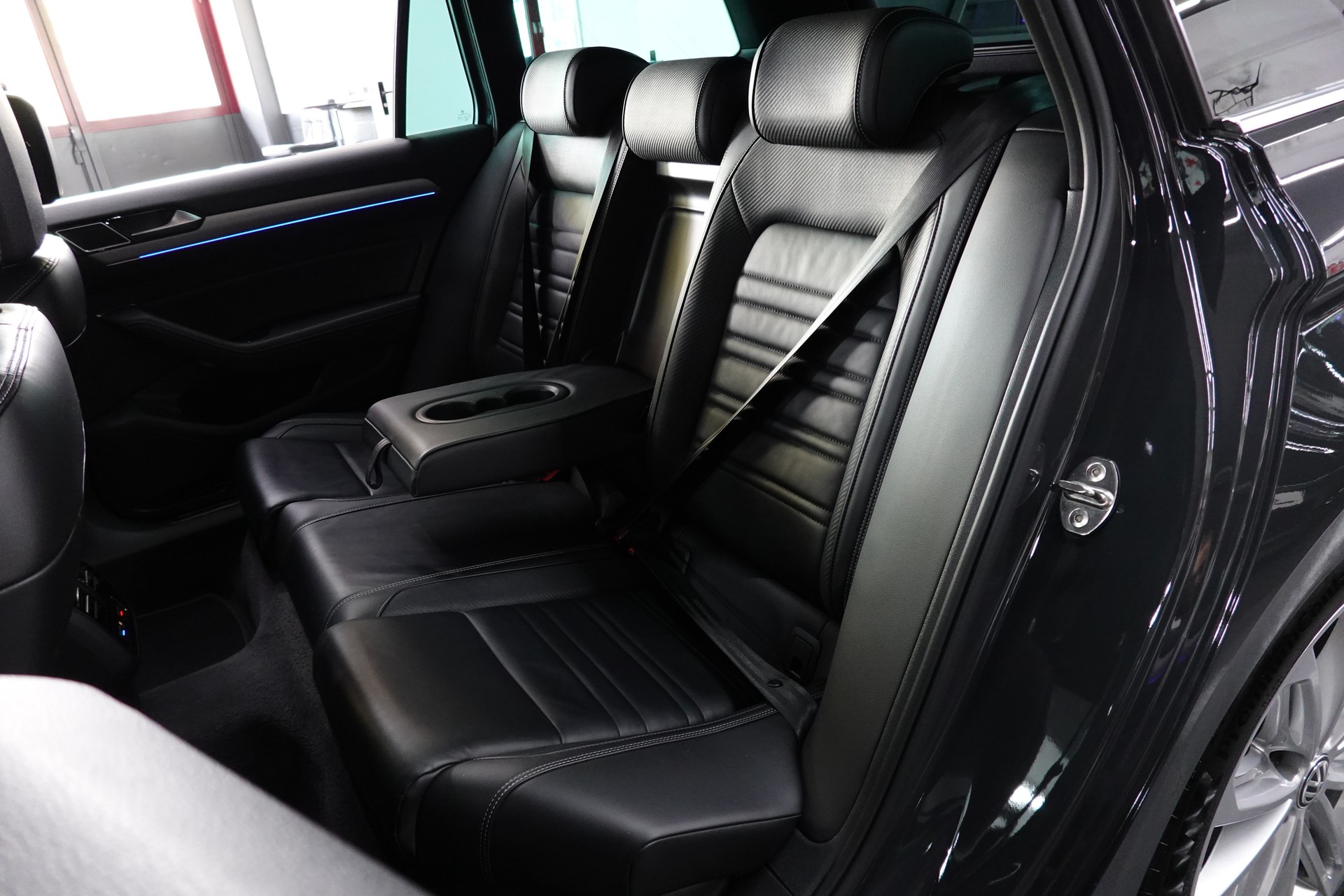 VW PASSAT VARIANT 2.0 TSI BMT HIGHLINE R-LINE 4Motion DSG-image-33