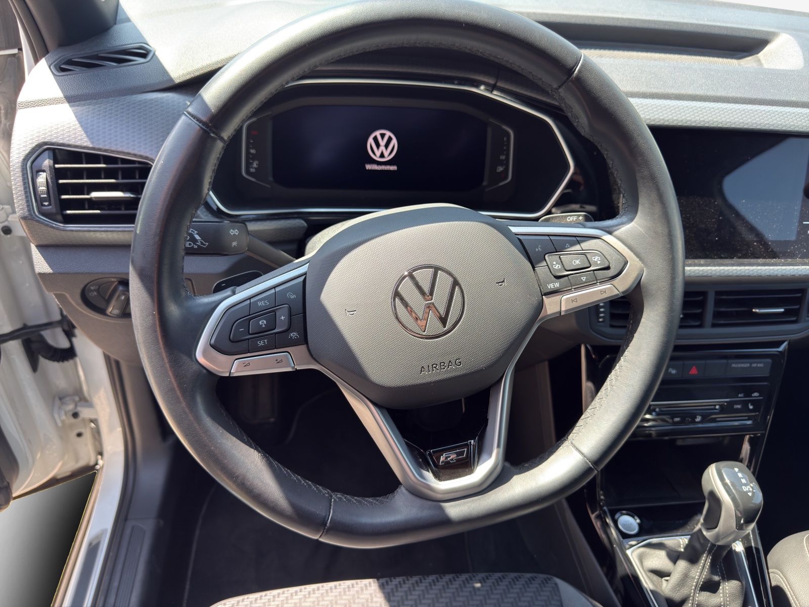 VW T-Cross 1.5 TSI EVO ACT Style DSG-image-9