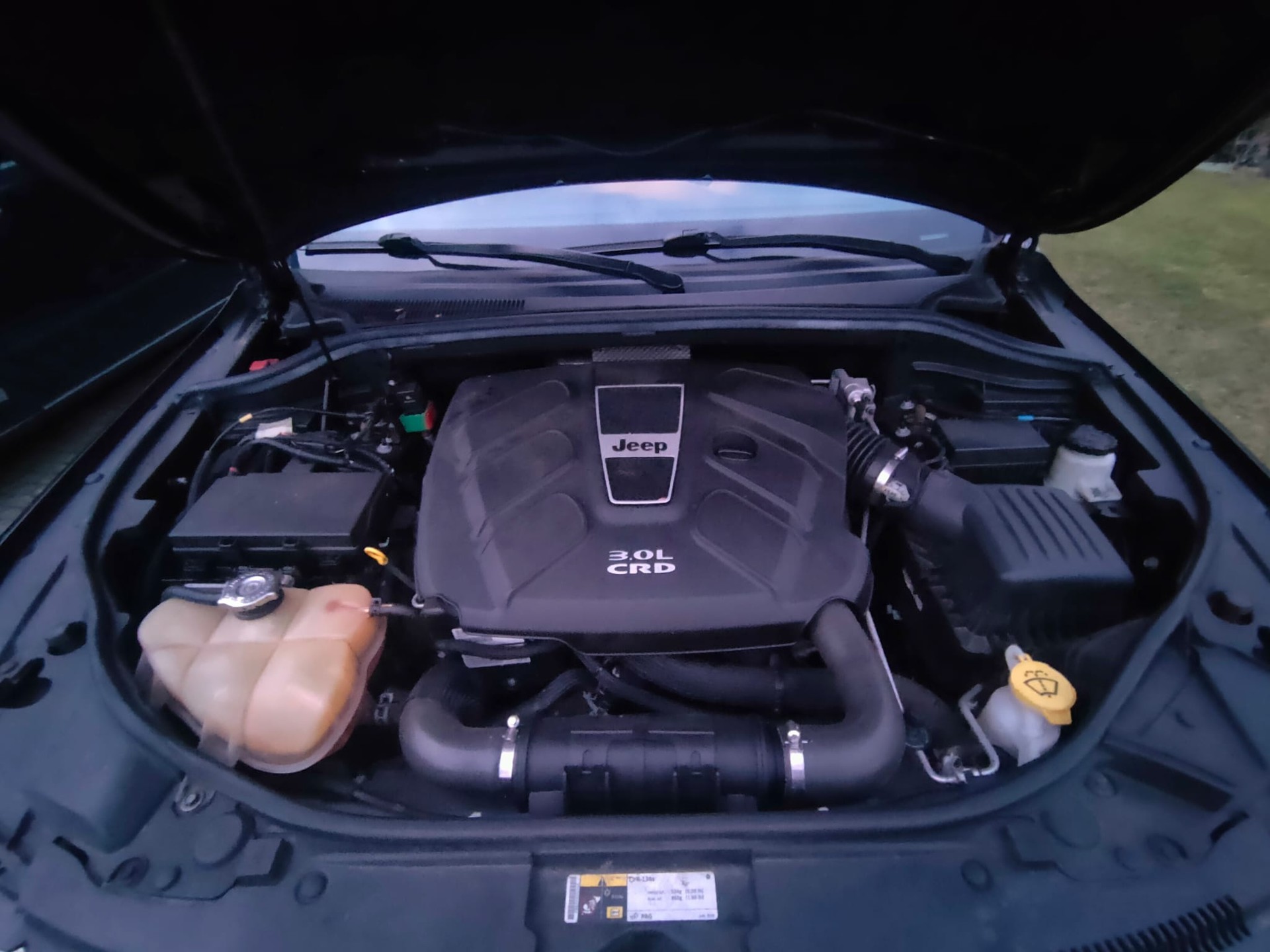 JEEP 3.0 CRD 250 Limited-image-5
