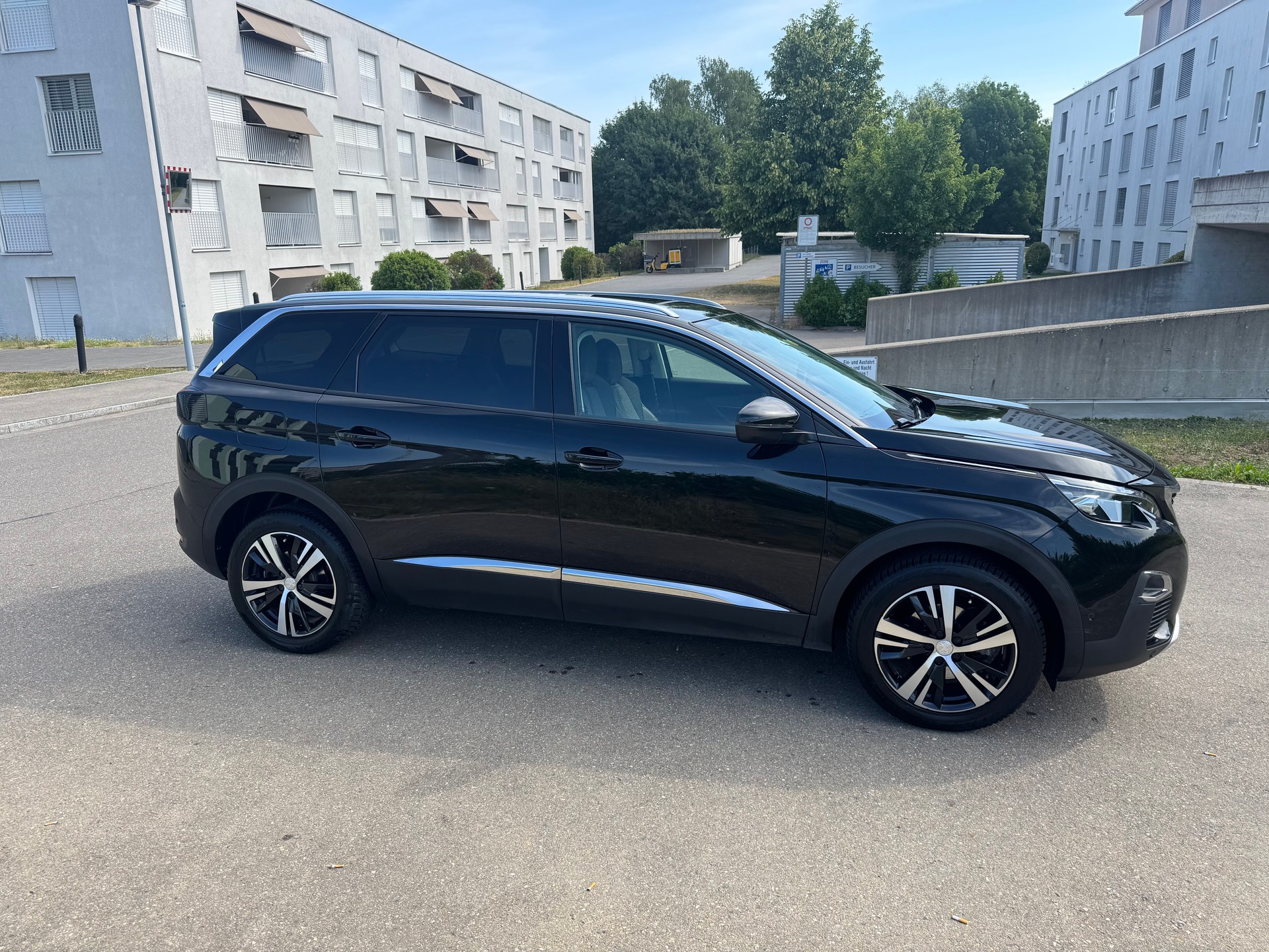 PEUGEOT 5008 1.5 BlueHDi Business Line ETA-image-5