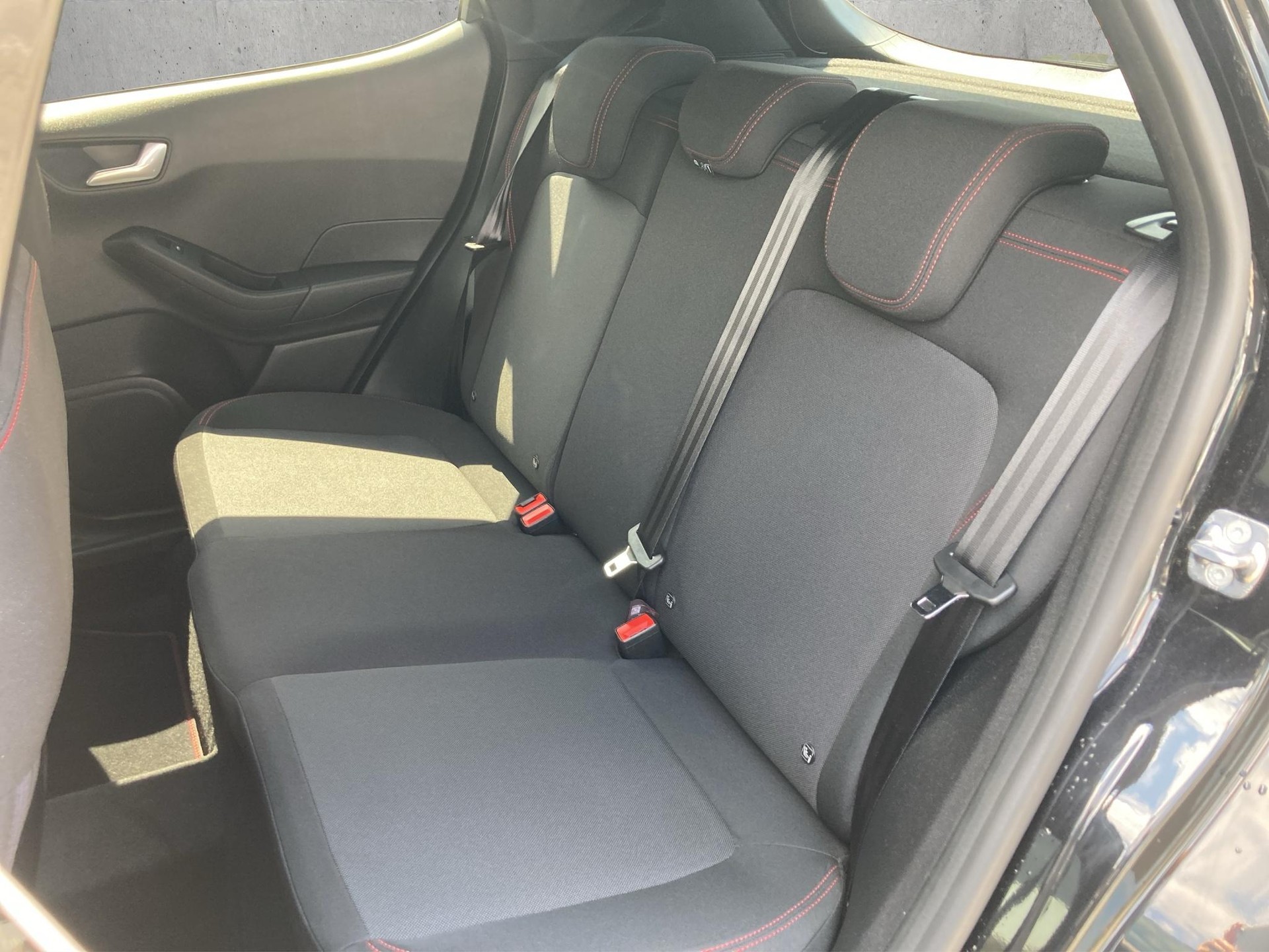 FORD Fiesta 1.0 EcoB Hybrid ST-Line X-image-7