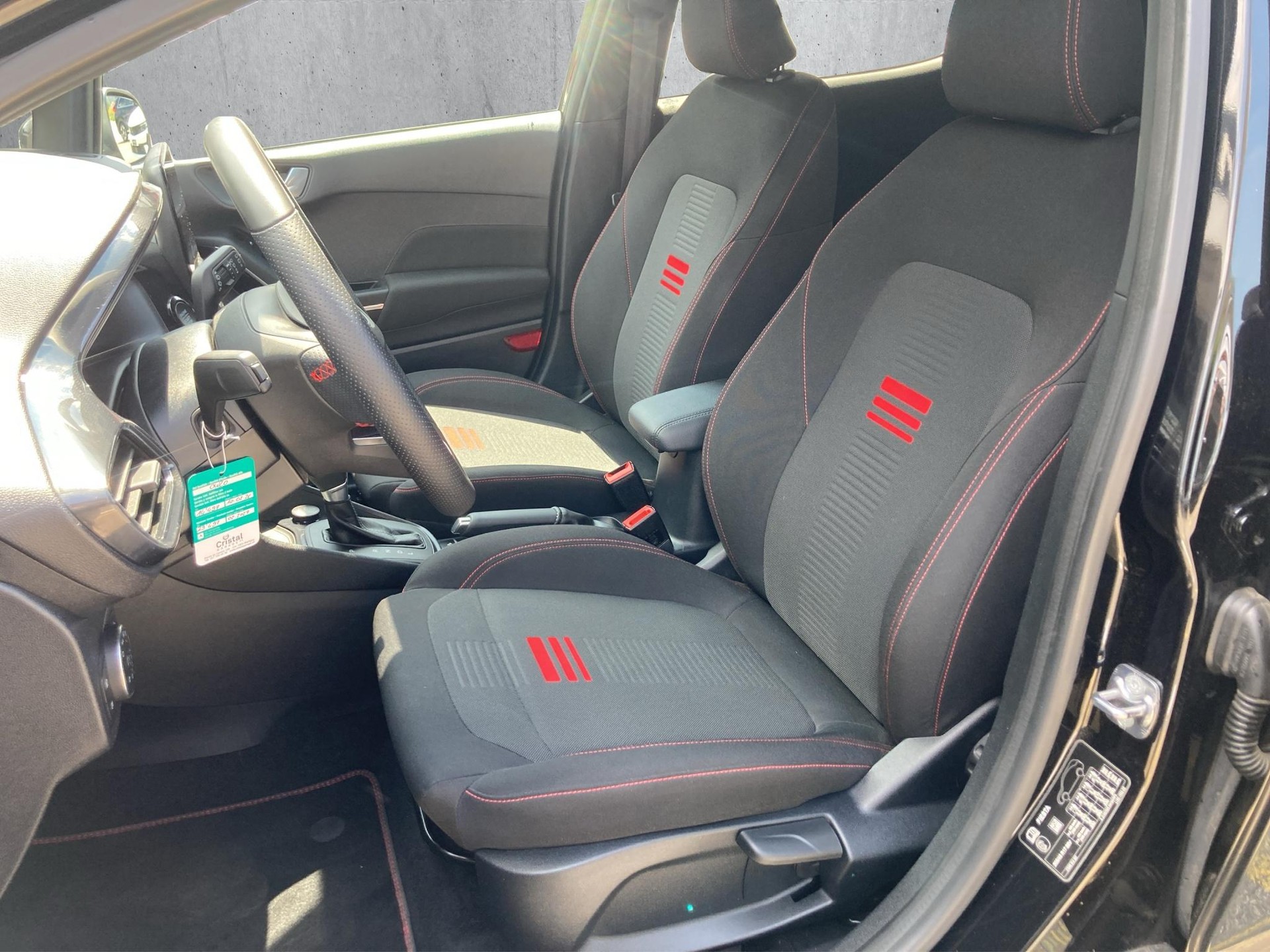 FORD Fiesta 1.0 EcoB Hybrid ST-Line X-image-6