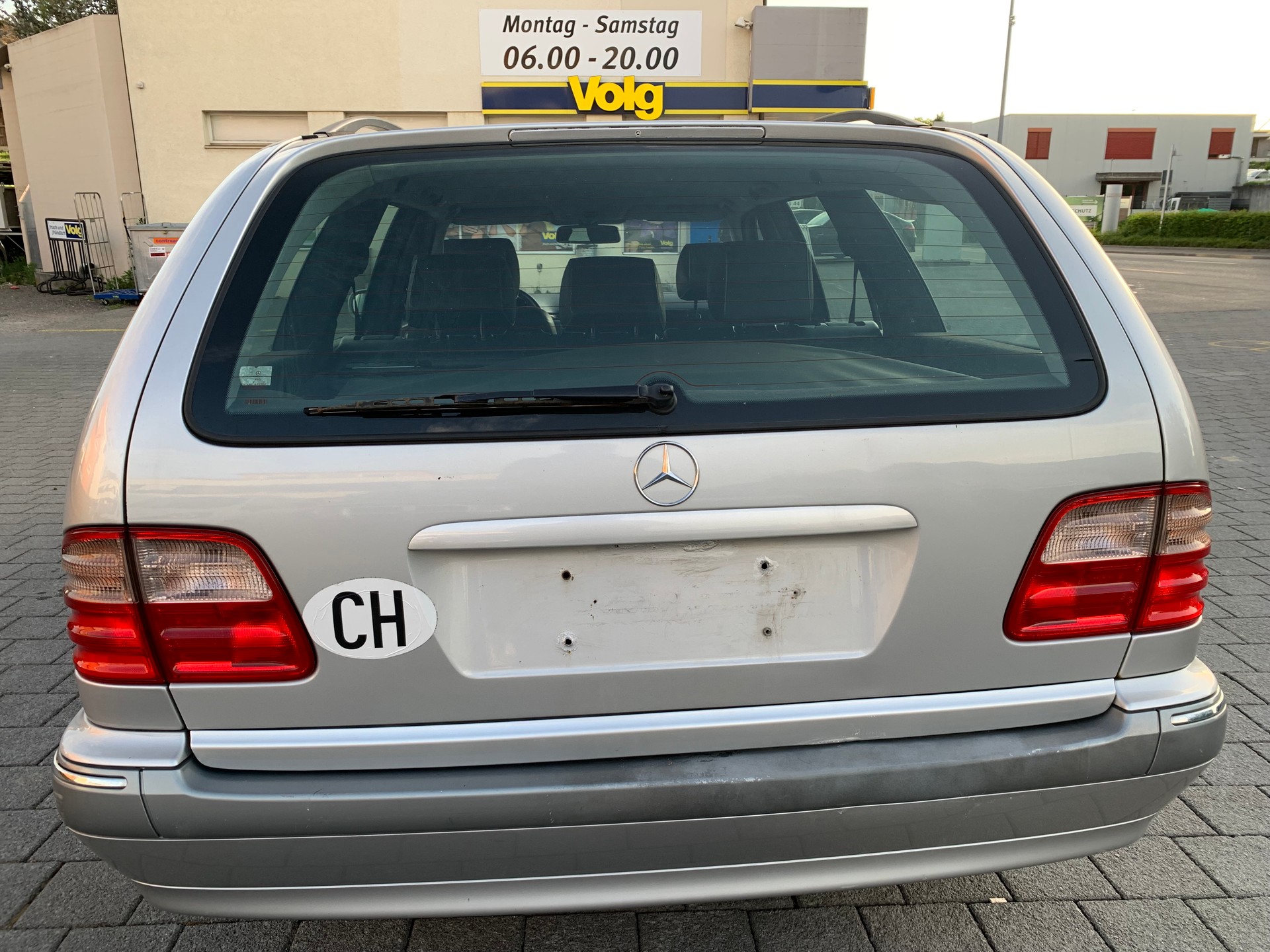 MERCEDES-BENZ E 280 Elégance 4-Matic Automatic-image-5