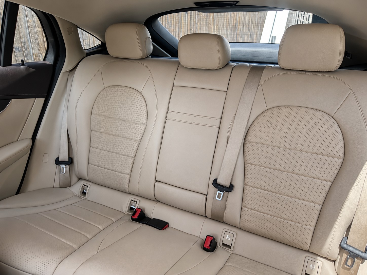 MERCEDES-BENZ GLC Coupé 250 d AMG Line 4Matic 9G-Tronic-image-10
