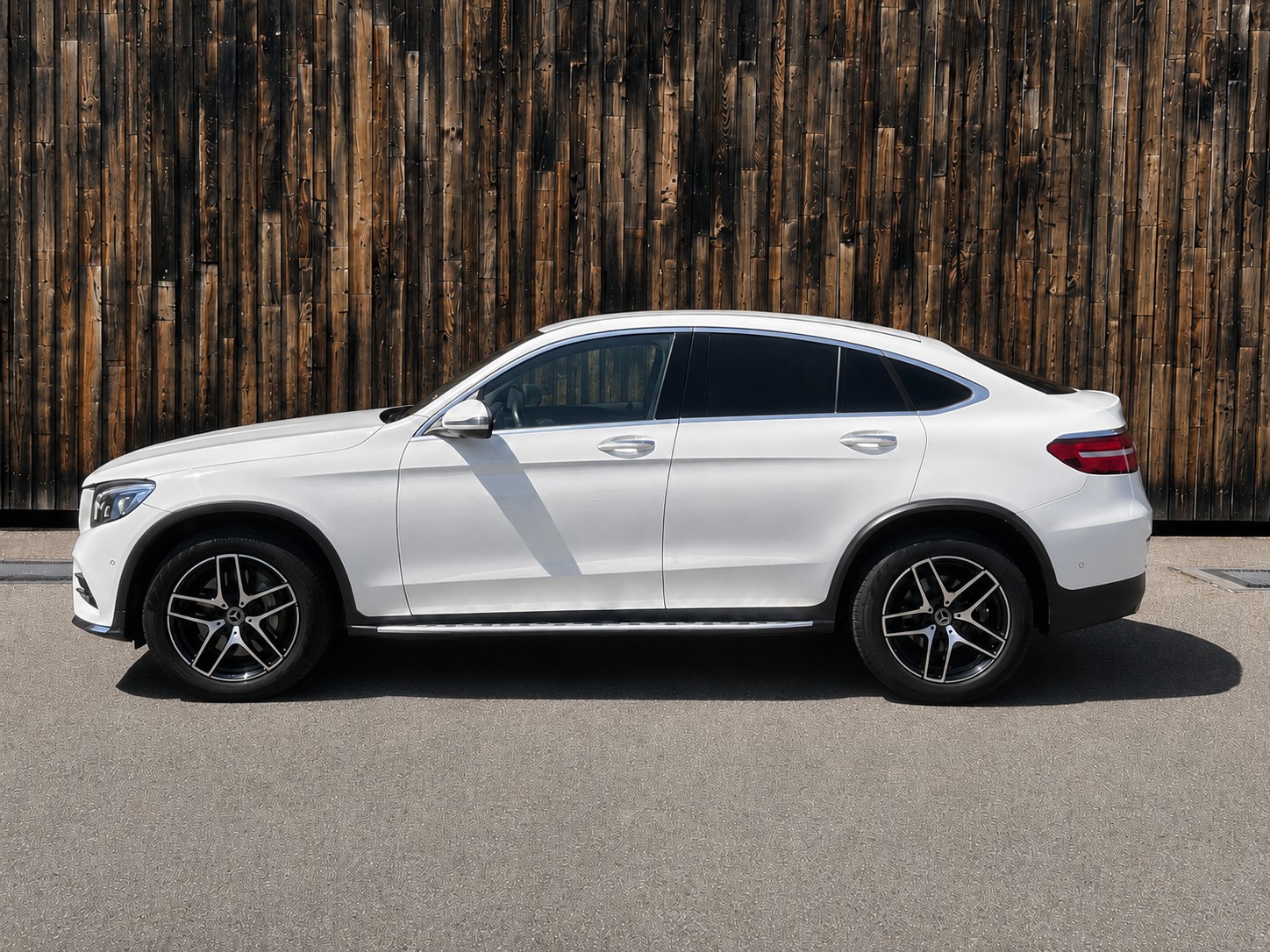 MERCEDES-BENZ GLC Coupé 250 d AMG Line 4Matic 9G-Tronic-image-1